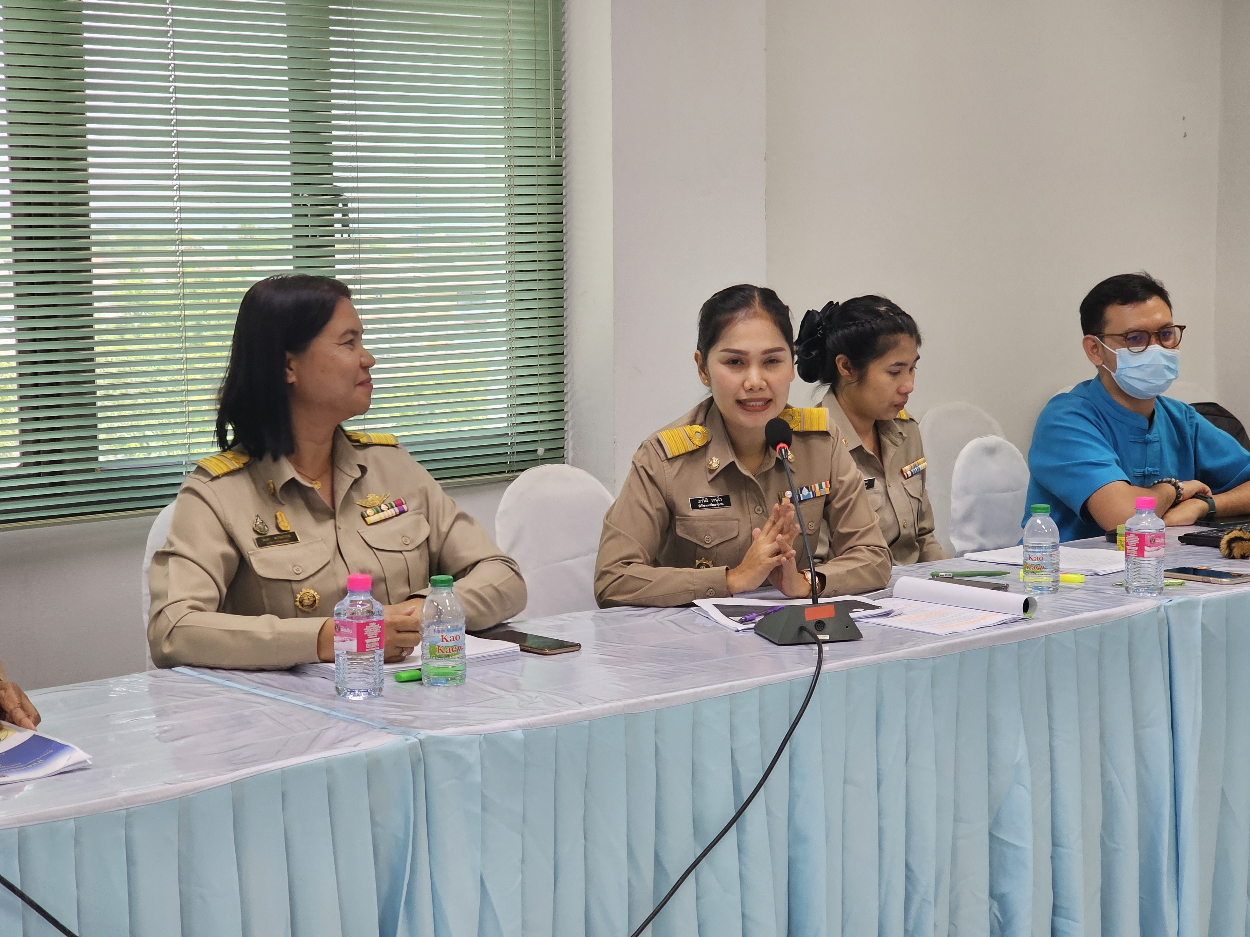 พช.สุราษฎร์ธานี ส่ง TOP4 โชว์กึ๋นอวดกรรมการตัดสินข้าราชการดีเด่น