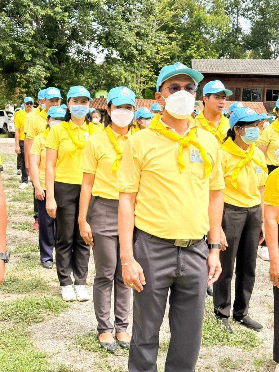 สพจ.สุราษฎร์ธานี สำนึกในพระมหากรุณาธิคุณฯ ร่วมกิจกรรมอาสาพัฒนาเนื่องในวันพระบาทสมเด็จพระปกเกล้าเจ้าอยู่หัว