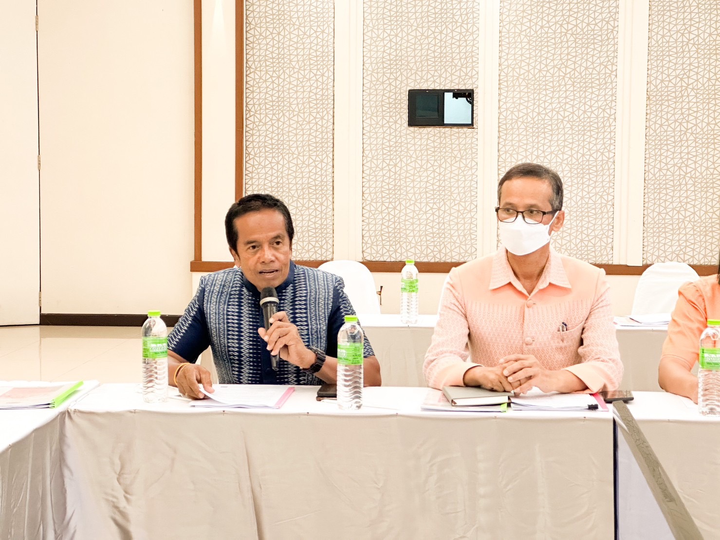 คณะกรรมการ KBO สุราษฎร์ธานี เสนอแนะผลิตภัณฑ์ใหม่ เพื่อยกระดับการพัฒนาผลิตภัณฑ์ OTOP ให้มีคุณภาพและได้มาตรฐาน