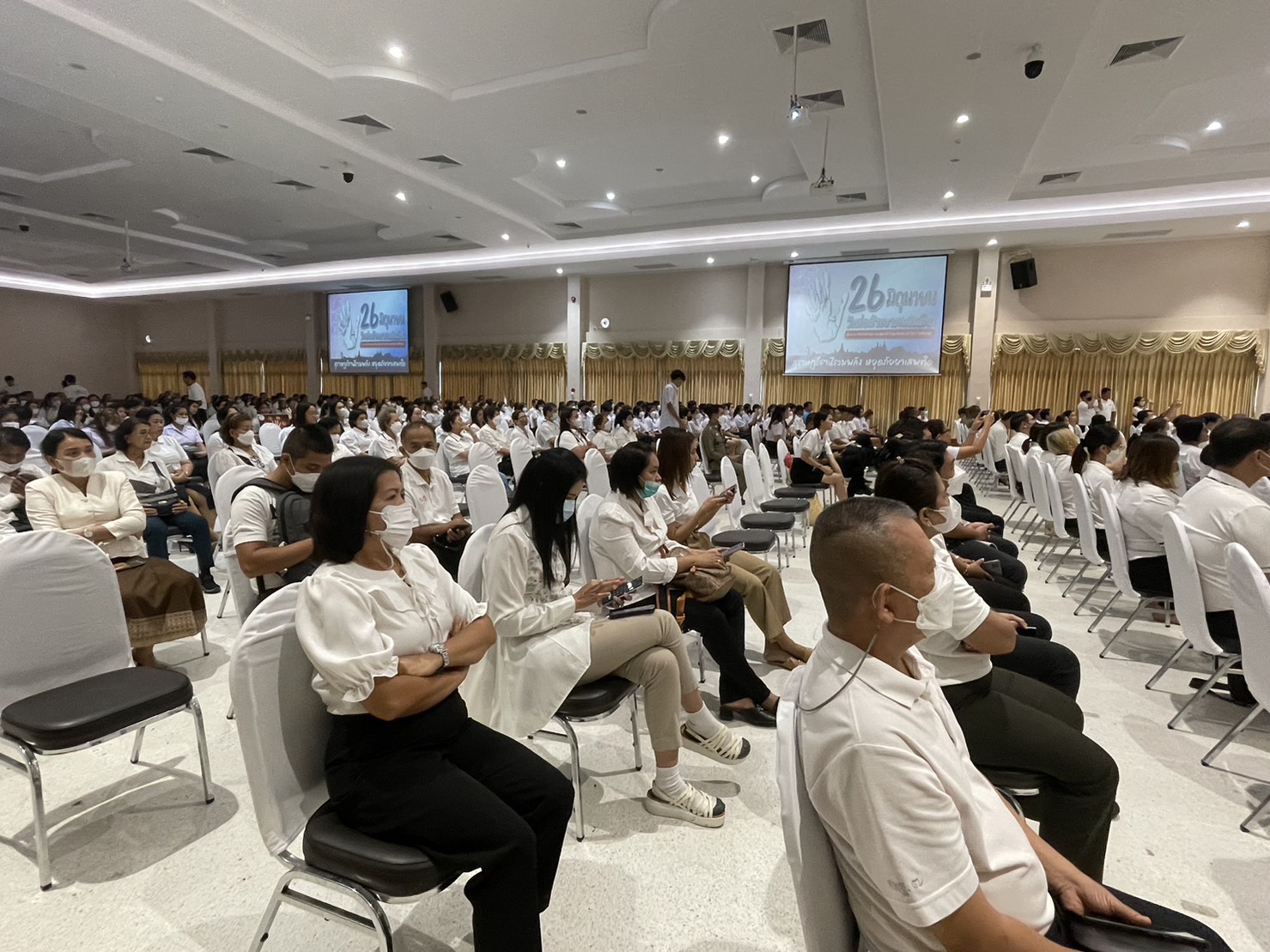 พช.สุราษฎร์ธานี รณรงค์ต่อต้านยาเสพติดสร้างภูมิคุ้นกันให้เยาวชนเข้าใจโทษและพิษภัยยาเสพติด เนื่องในวันต่อต้านยาเสพติดโลก  26 มิถุนายน 2566