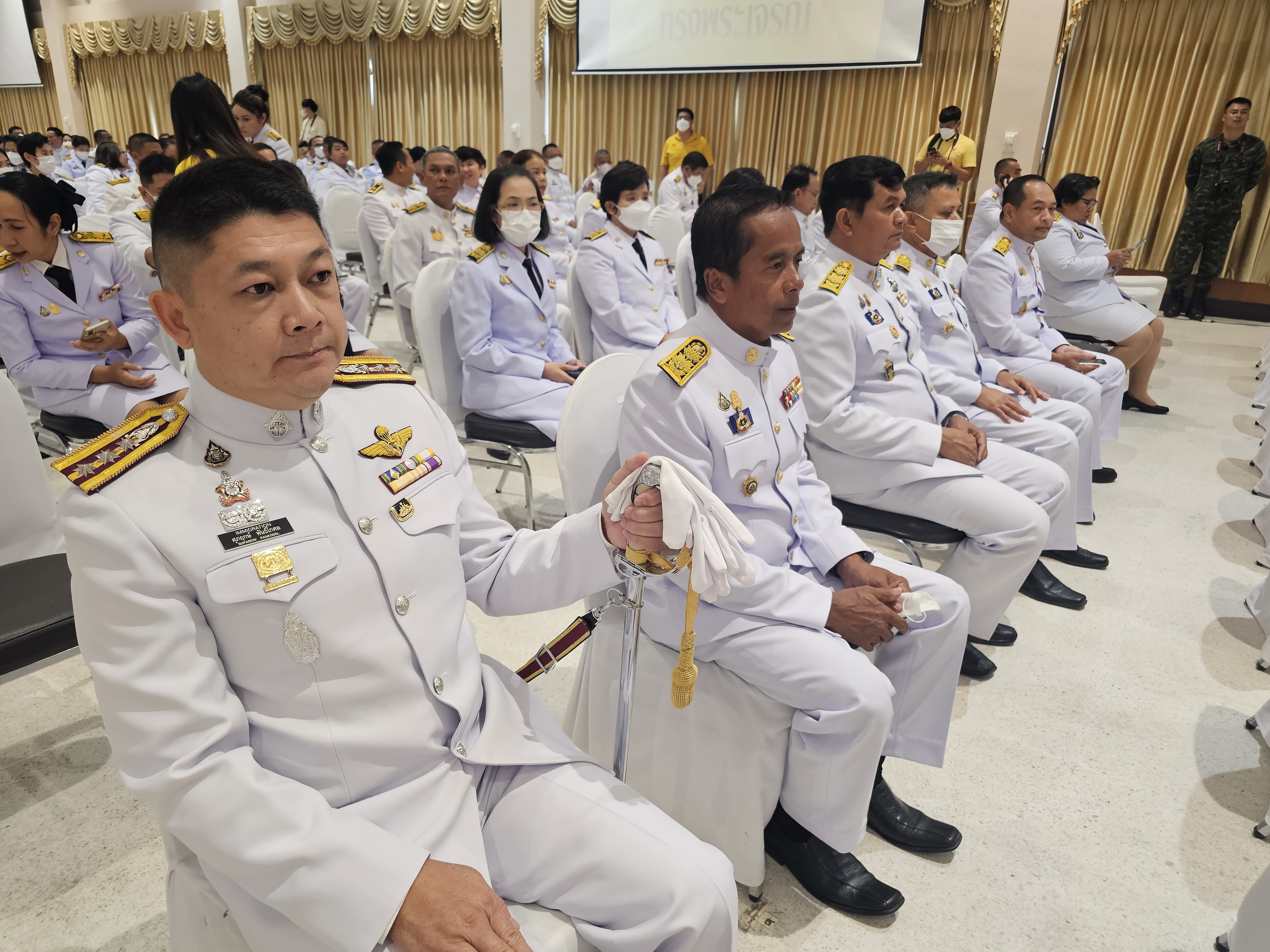 พช.สุราษฎร์ ร่วมกิจกรรมเฉลิมพระเกัยรติพระบาทสมเด็จพระเจ้าอยู่หัว