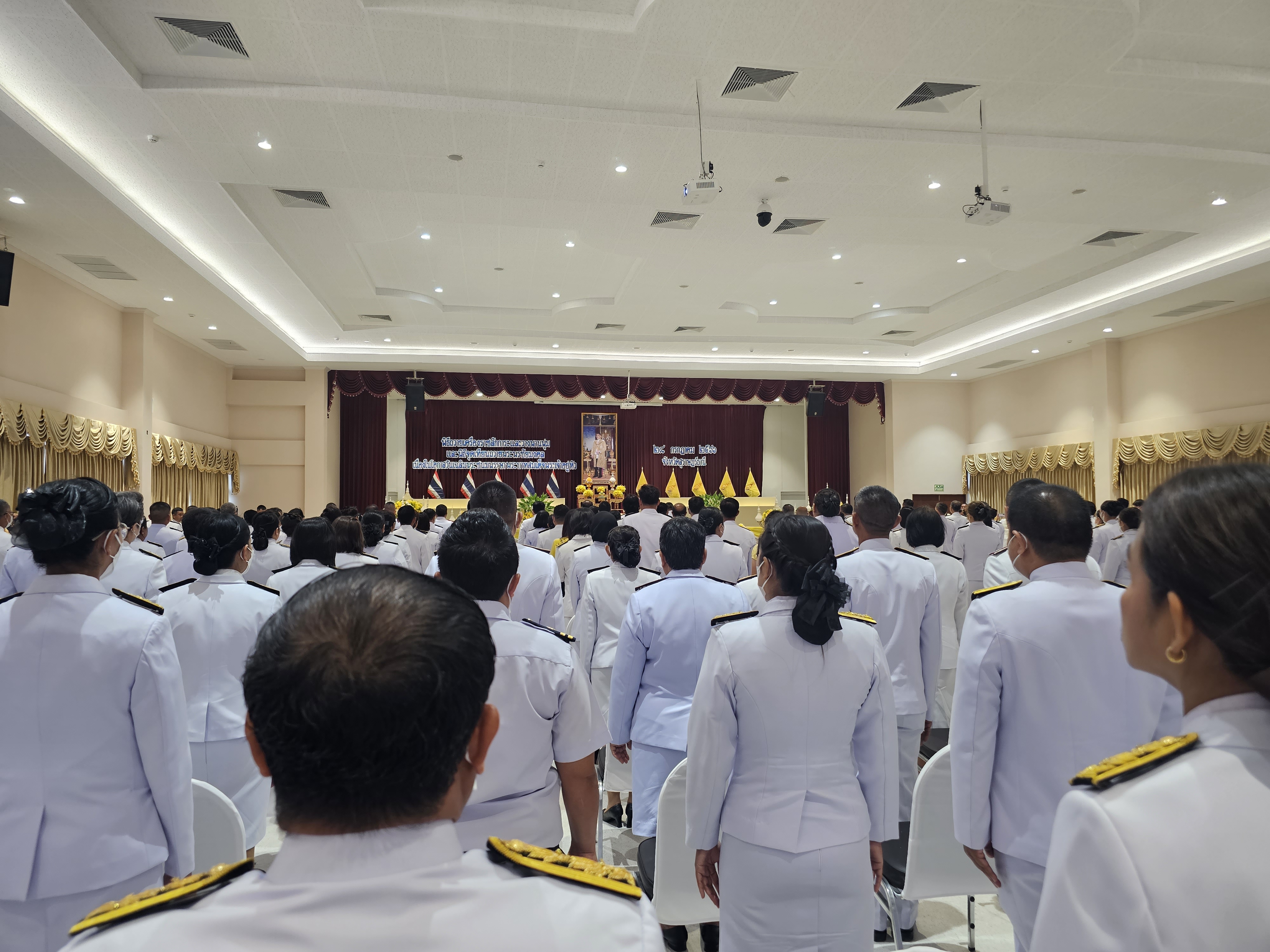 พช.สุราษฎร์ ร่วมกิจกรรมเฉลิมพระเกัยรติพระบาทสมเด็จพระเจ้าอยู่หัว