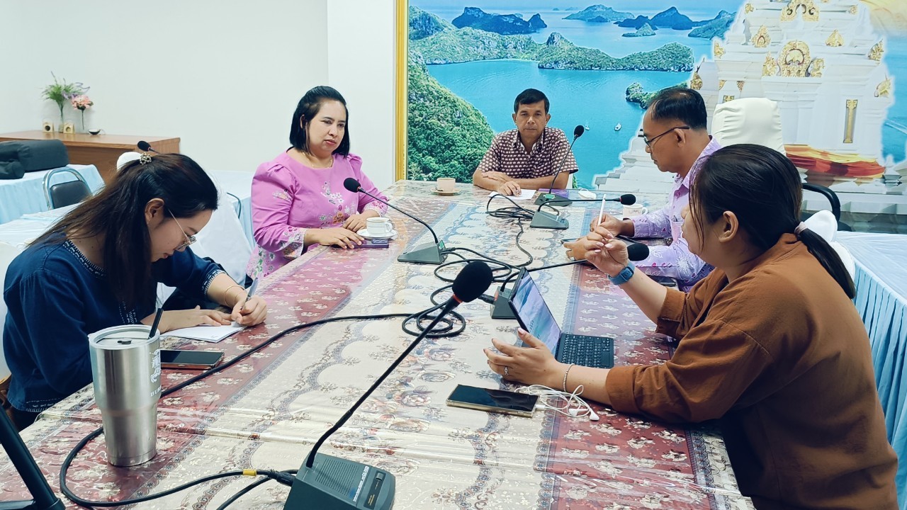 สุราษฎร์ฯ ทะยานสู่ยุคดิจิทัล! ขับเคลื่อน “Click ชุมชน” สู่ต้นแบบแห่งการเรียนรู้