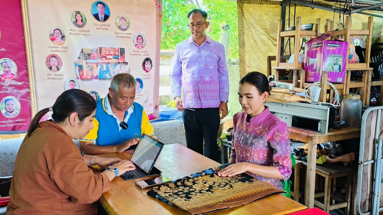 สุราษฎร์ฯ ทะยานสู่ยุคดิจิทัล! ขับเคลื่อน “Click ชุมชน” สู่ต้นแบบแห่งการเรียนรู้