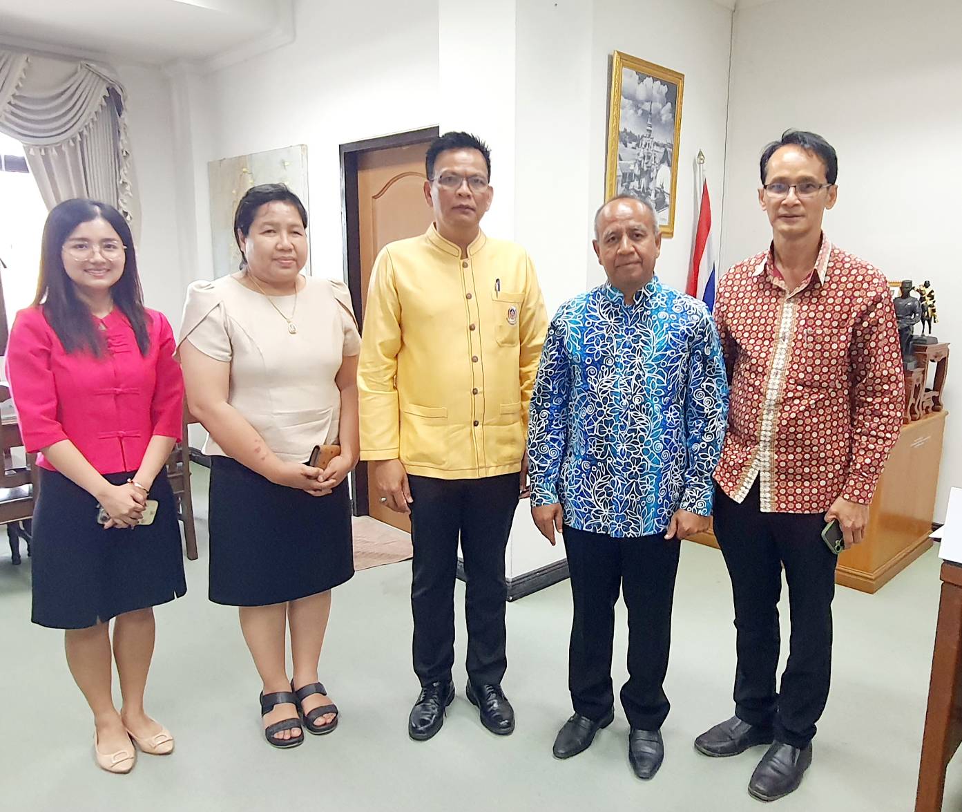 พจ.ประโมทย์ เข้าพบรองผู้ว่าราชการจังหวัดสุราษฎร์ธานี