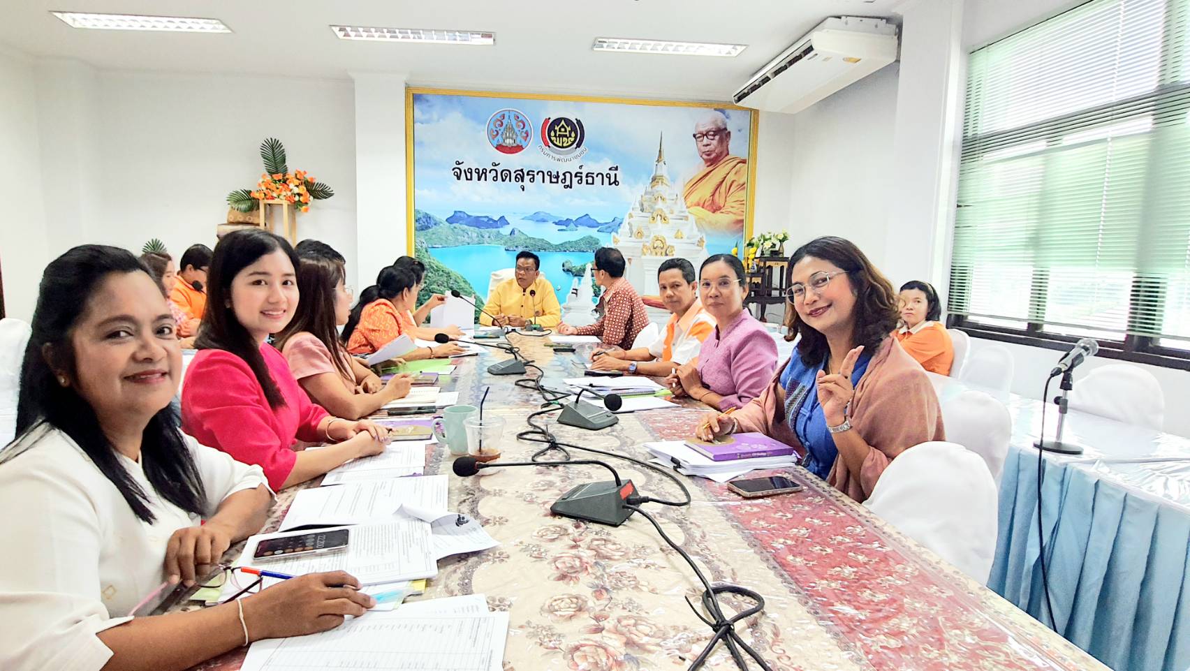 พช.สุราษฎร์ธานี พร้อมลุยงาน ประชุมวางแผนขับเคลื่อนงานเศรษฐกิจฐานราก