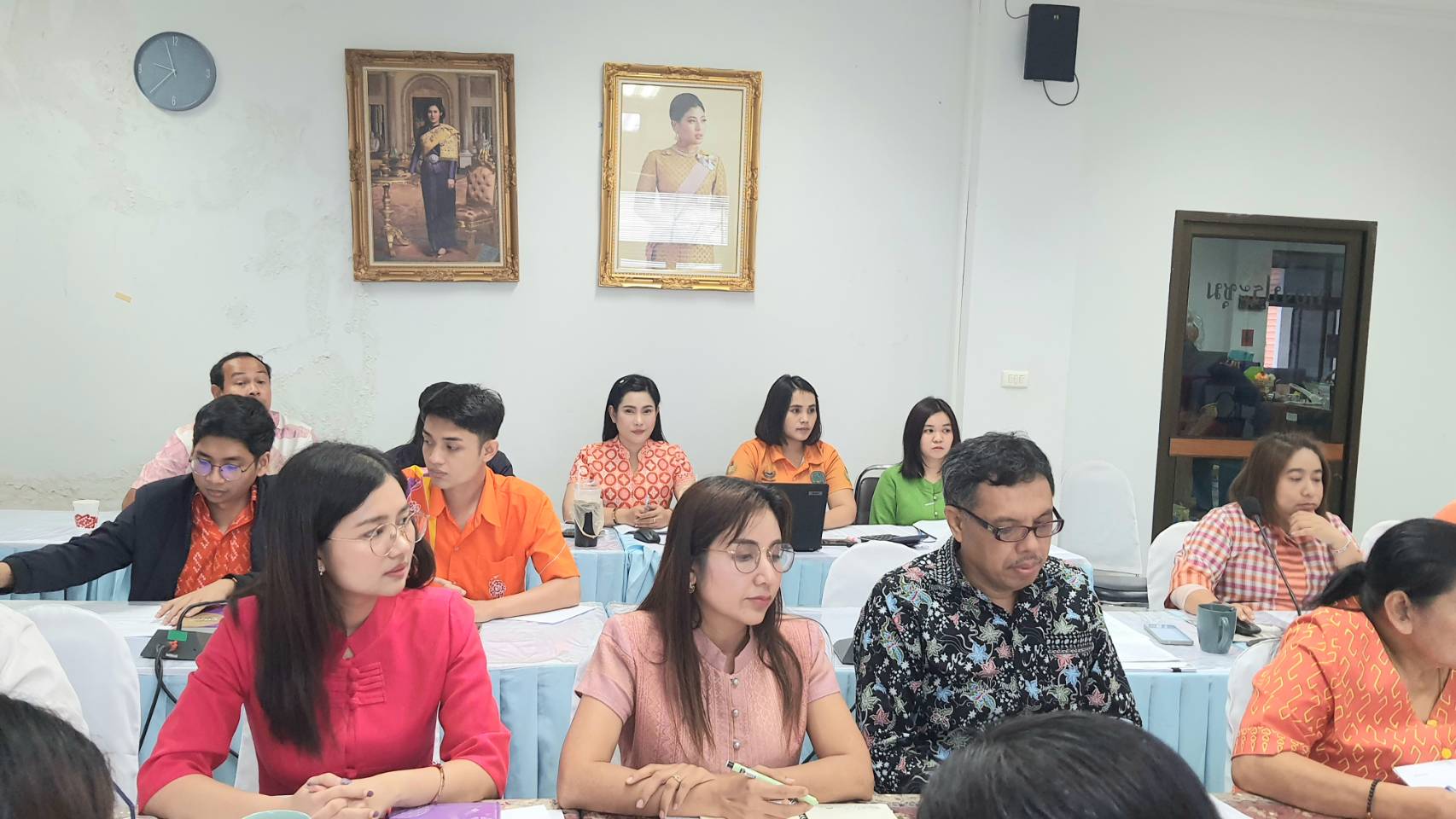 พช.สุราษฎร์ธานี พร้อมลุยงาน ประชุมวางแผนขับเคลื่อนงานเศรษฐกิจฐานราก