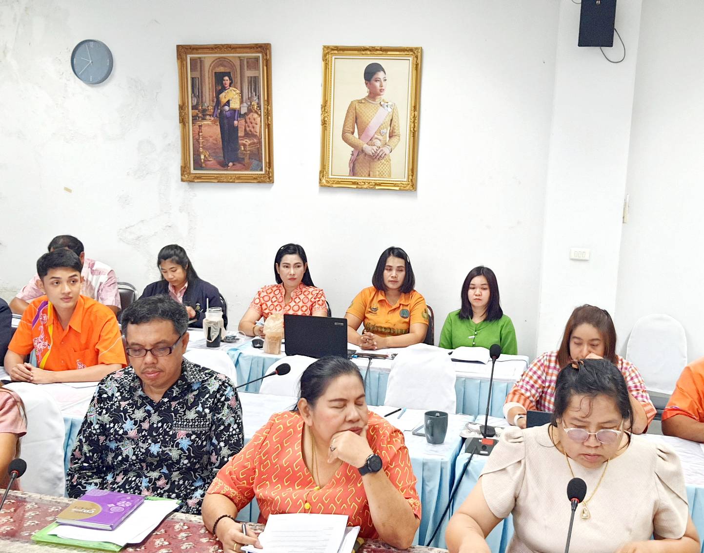 พช.สุราษฎร์ธานี พร้อมลุยงาน ประชุมวางแผนขับเคลื่อนงานเศรษฐกิจฐานราก