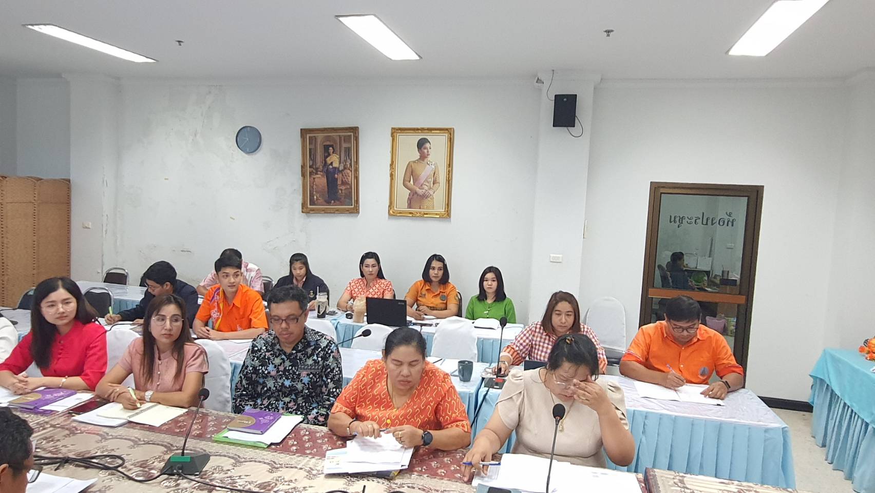 พช.สุราษฎร์ธานี พร้อมลุยงาน ประชุมวางแผนขับเคลื่อนงานเศรษฐกิจฐานราก