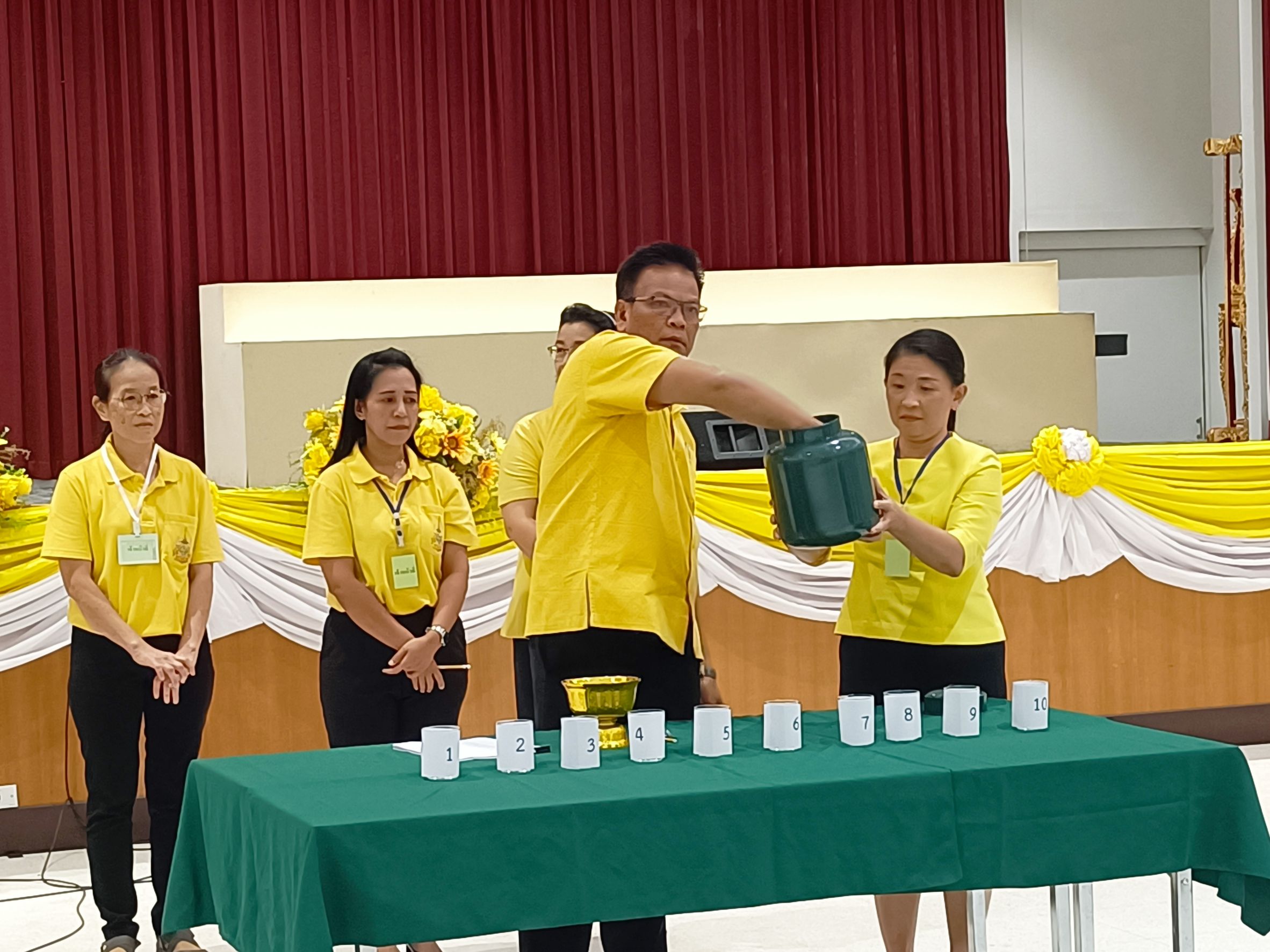 📣พช.สุราษฎร์ธานี📣 ร่วมเป็นคณะกรรมการคัดเลือกตัวแทนจำหน่ายสลากกินแบ่งรัฐบาลของจังหวัดสุราษฎร์ธานีรายใหม่ ขึ้นทะเบียนสำรอง จำนวน 100 คน