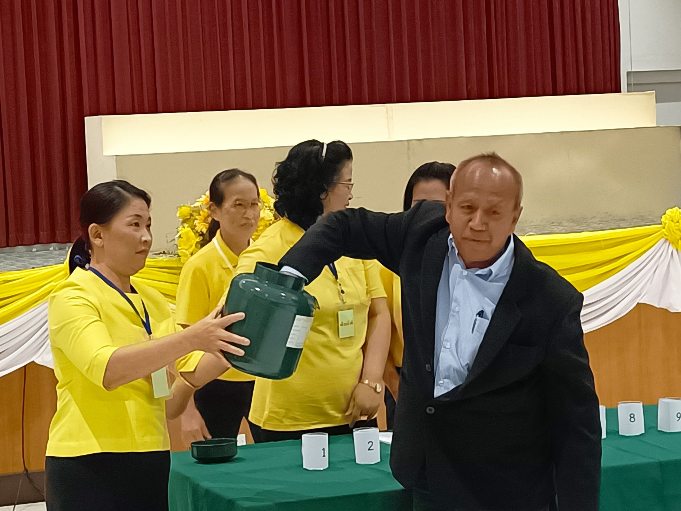 📣พช.สุราษฎร์ธานี📣 ร่วมเป็นคณะกรรมการคัดเลือกตัวแทนจำหน่ายสลากกินแบ่งรัฐบาลของจังหวัดสุราษฎร์ธานีรายใหม่ ขึ้นทะเบียนสำรอง จำนวน 100 คน