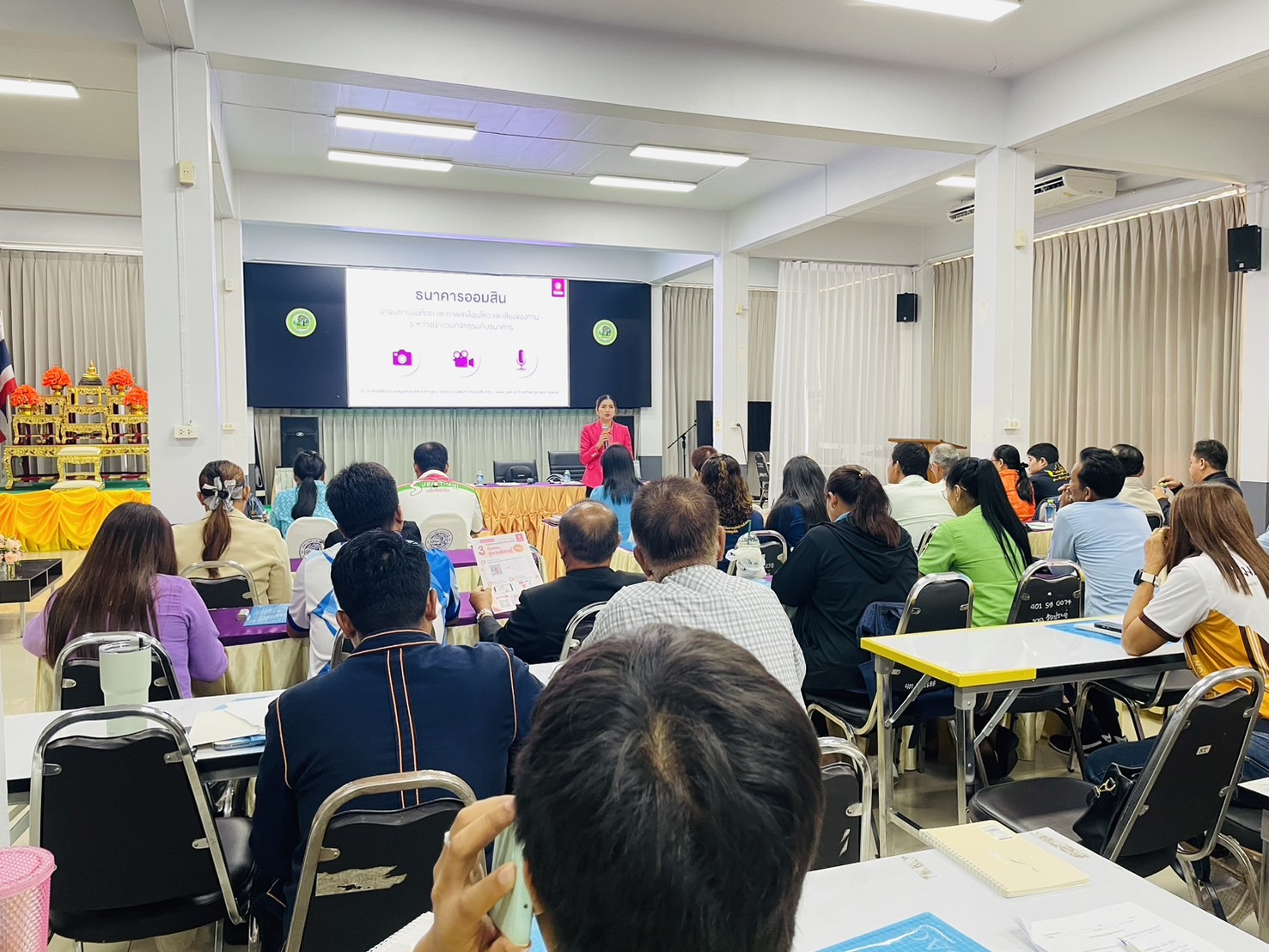 📢พช.สุราษฎร์ธานี📢 เสริมทักษะทางการเงินที่จำเป็น ให้เป็นพื้นฐานต่อยอดความรู้ และโอกาสในการเพิ่มพูนความรู้เกี่ยวกับการออมและการบริหารจัดการทางเงิน