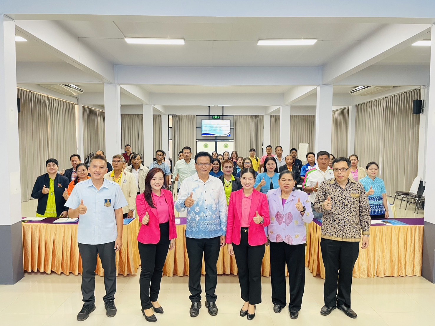 📢พช.สุราษฎร์ธานี📢 เสริมทักษะทางการเงินที่จำเป็น ให้เป็นพื้นฐานต่อยอดความรู้ และโอกาสในการเพิ่มพูนความรู้เกี่ยวกับการออมและการบริหารจัดการทางเงิน