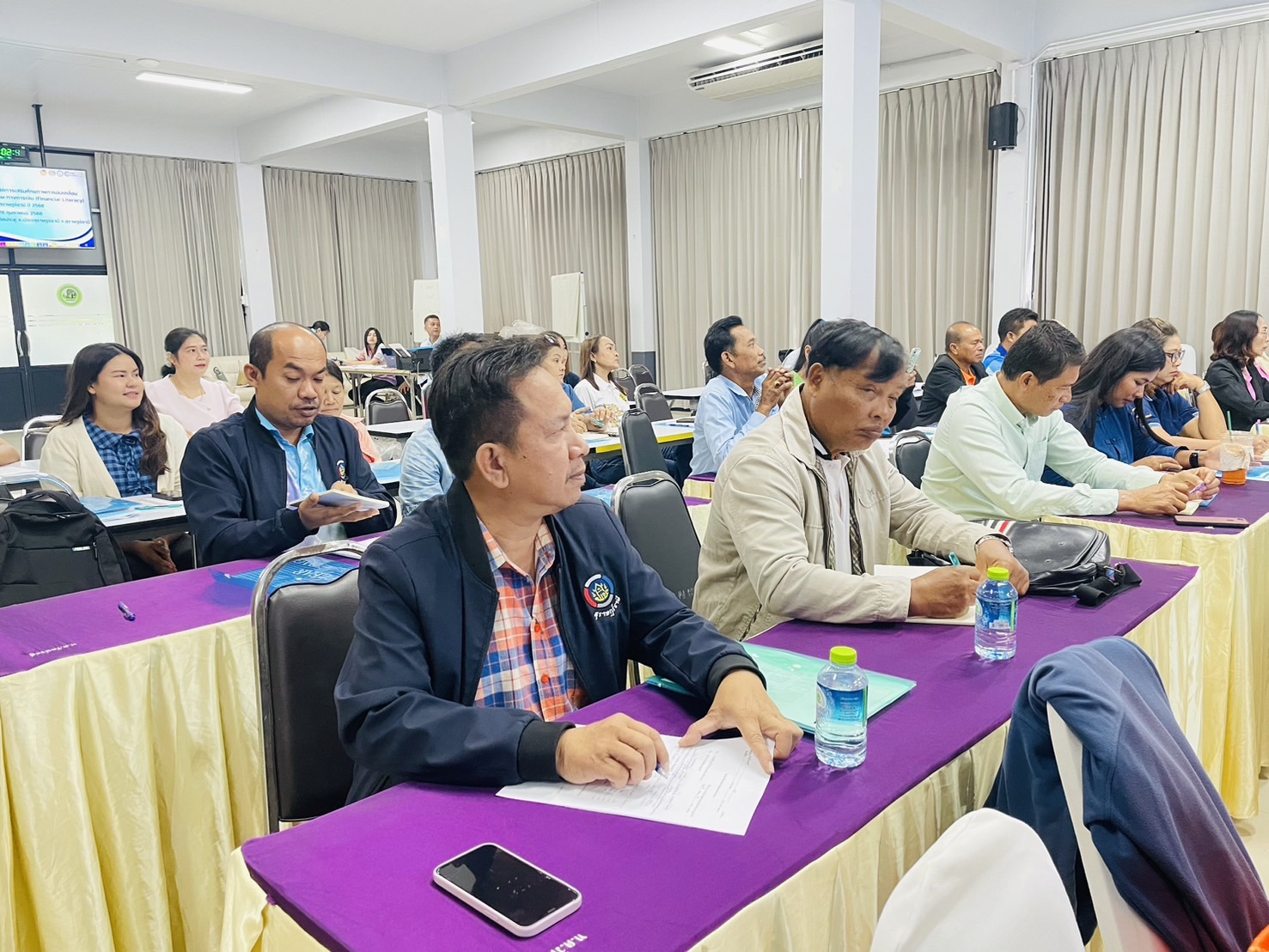 📢พช.สุราษฎร์ธานี📢 เสริมทักษะทางการเงินที่จำเป็น ให้เป็นพื้นฐานต่อยอดความรู้ และโอกาสในการเพิ่มพูนความรู้เกี่ยวกับการออมและการบริหารจัดการทางเงิน