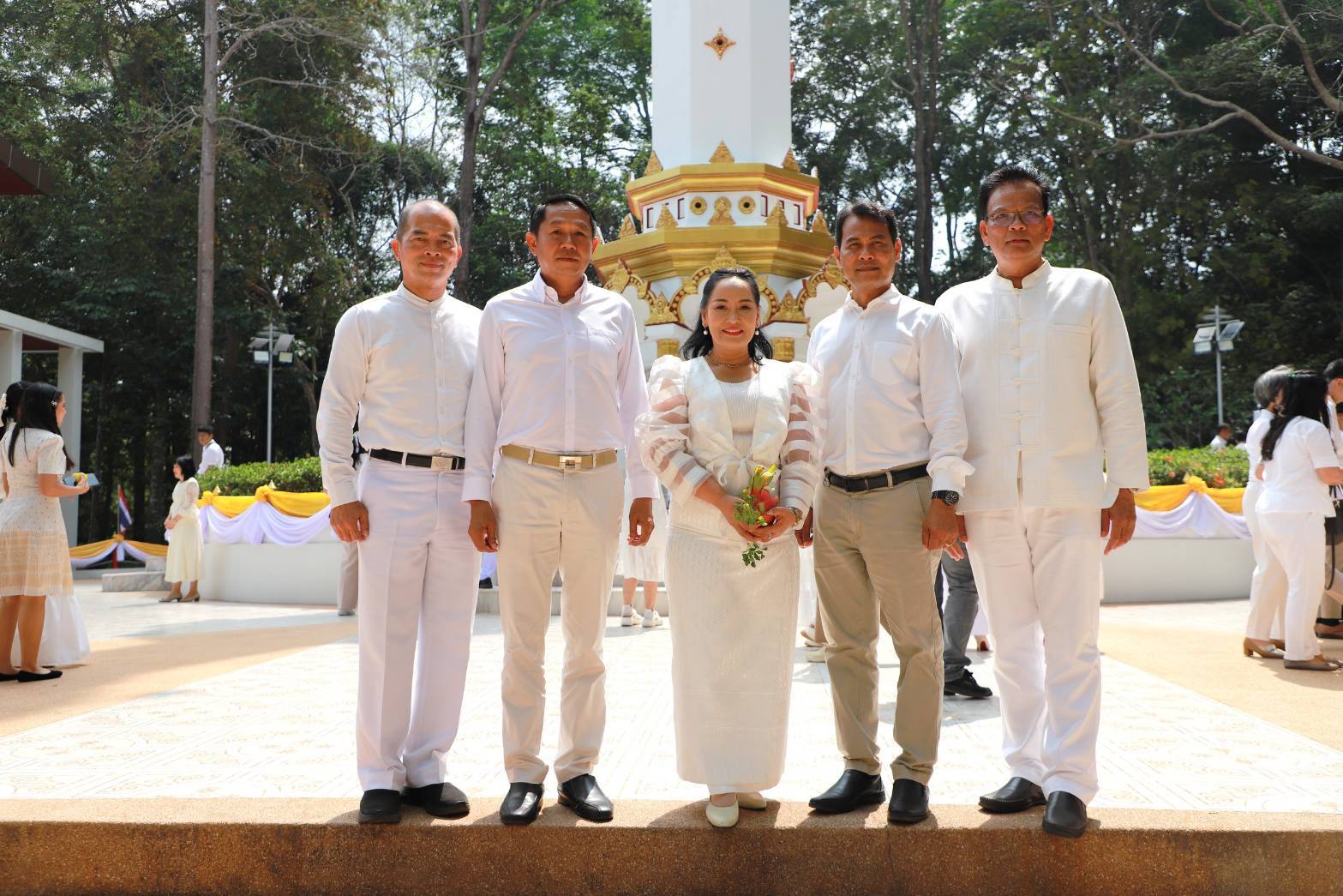 📣พช.สุราษฎร์ธานี📣 ร่วมพิธีบวงสรวงพระธาตุศรีสุราษฎร์ เนื่องในงาน “แห่ผ้าห่มพระธาตุศรีสุราษฎร์ แลธรรมชาติเขาท่าเพชร” ประจำปี 2568