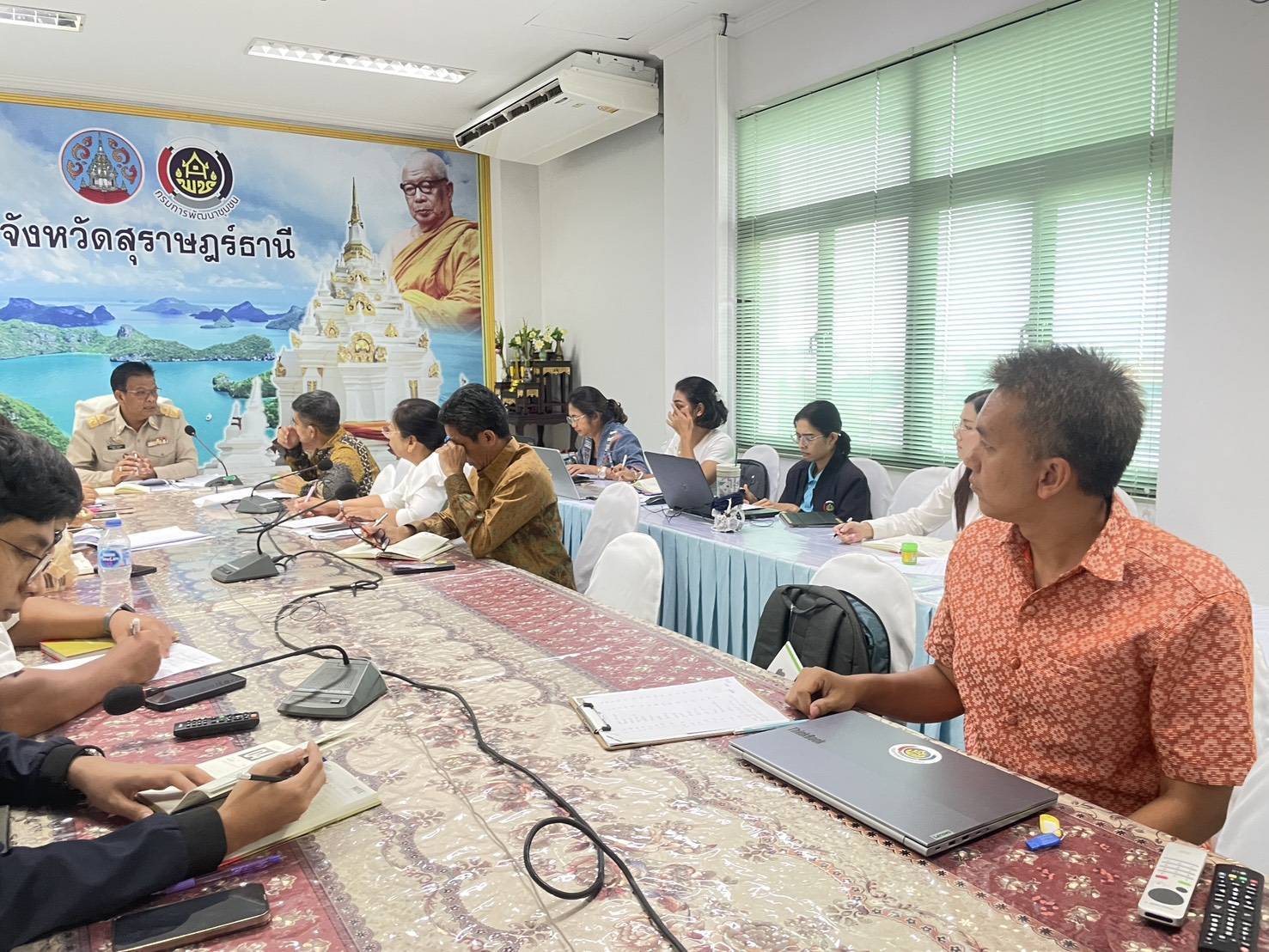 📣พช.สุราษฎร์ธานี📣 ร่วมรับการประชุมกรมการพัฒนาชุมชน ครั้งที่ 3/2568