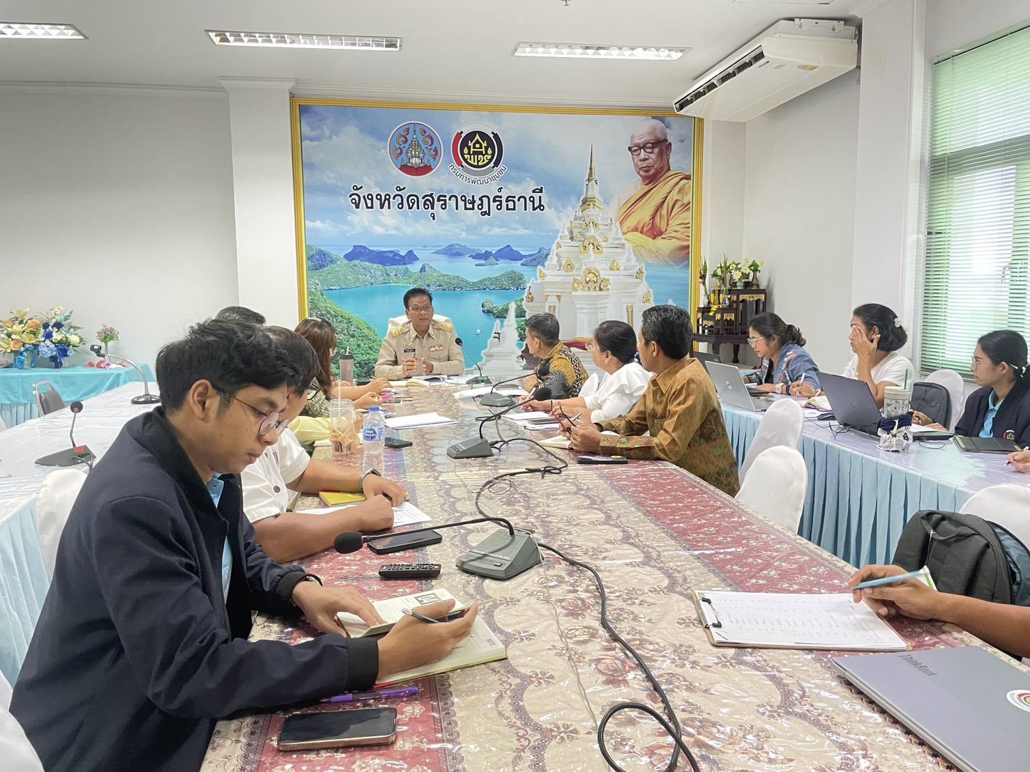 📣พช.สุราษฎร์ธานี📣 ร่วมรับการประชุมกรมการพัฒนาชุมชน ครั้งที่ 3/2568