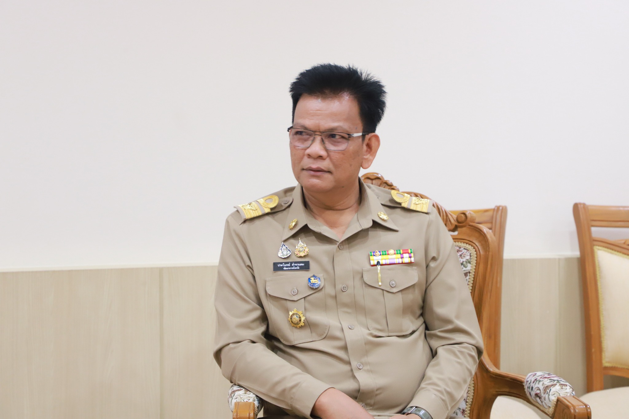 📢พช.สุราษฎร์ธานี📢ร่วมต้อนรับ และร่วมคณะผู้ตรวจฯ กระทรวงมหาดไทย ลงพื้นที่จังหวัดสุราษฎร์ธานี ติดตามการปฏิบัติงานตามนโยบายรัฐบาล พร้อมตรวจเยี่ยมการพัฒนาแหล่งท่องเที่ยว หวังสร้างโอกาสทางเศรษฐกิจให้กับชุมชน