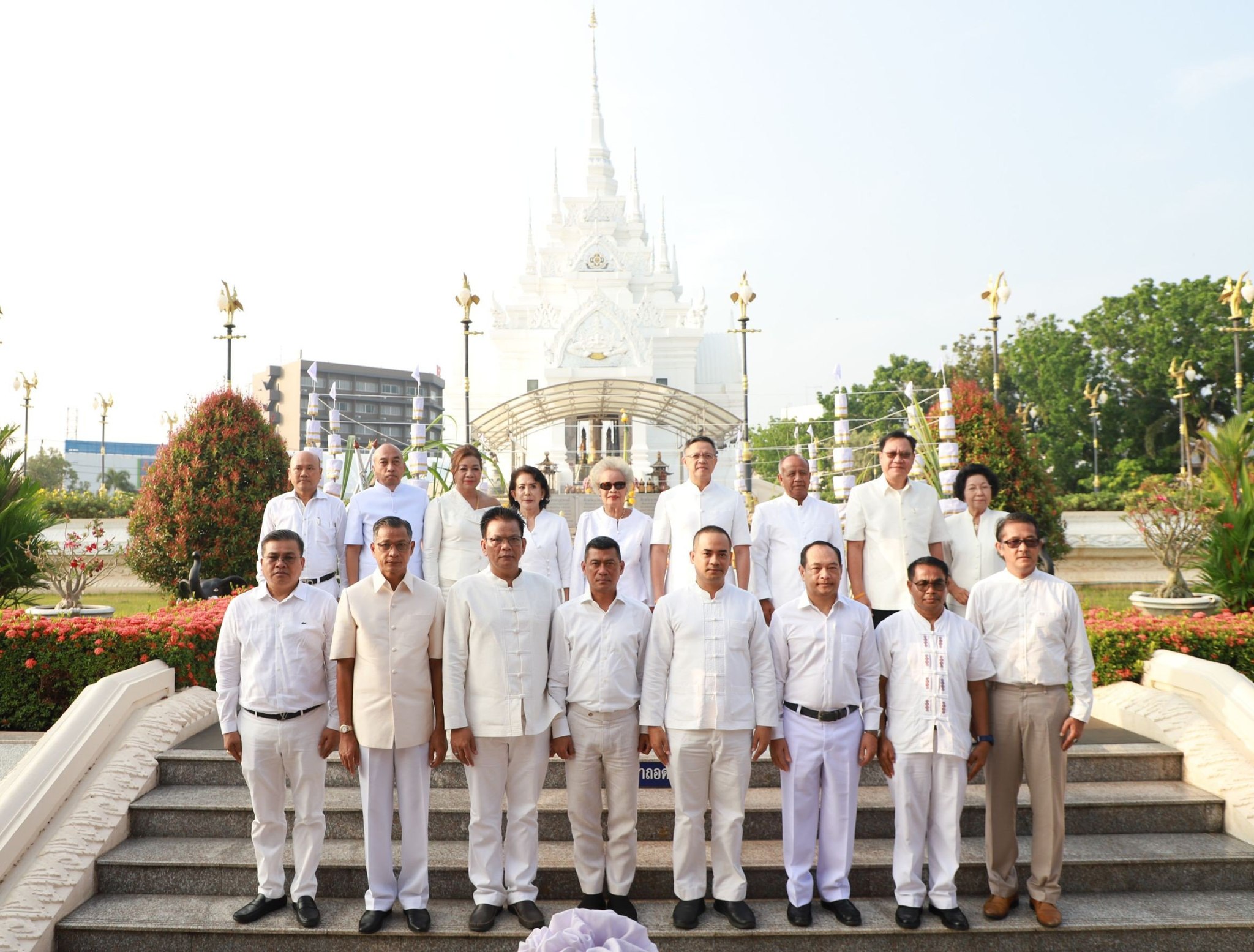 พช.สุราษฎร์ธานี ร่วมกับพสกนิกรทุกหมู่เหล่าร่วมพิธีบวงสรวงศาลหลักเมืองจังหวัดสุราษฎร์ธานี เนื่องในงาน “แห่ผ้าห่มพระธาตุศรีสุราษฎร์ แลธรรมชาติเขาท่าเพชร” ครั้งที่ 15 ประจำปี 2568 ร่วมรักษาขนบธรรมเนียมประเพณีอันดีงาม