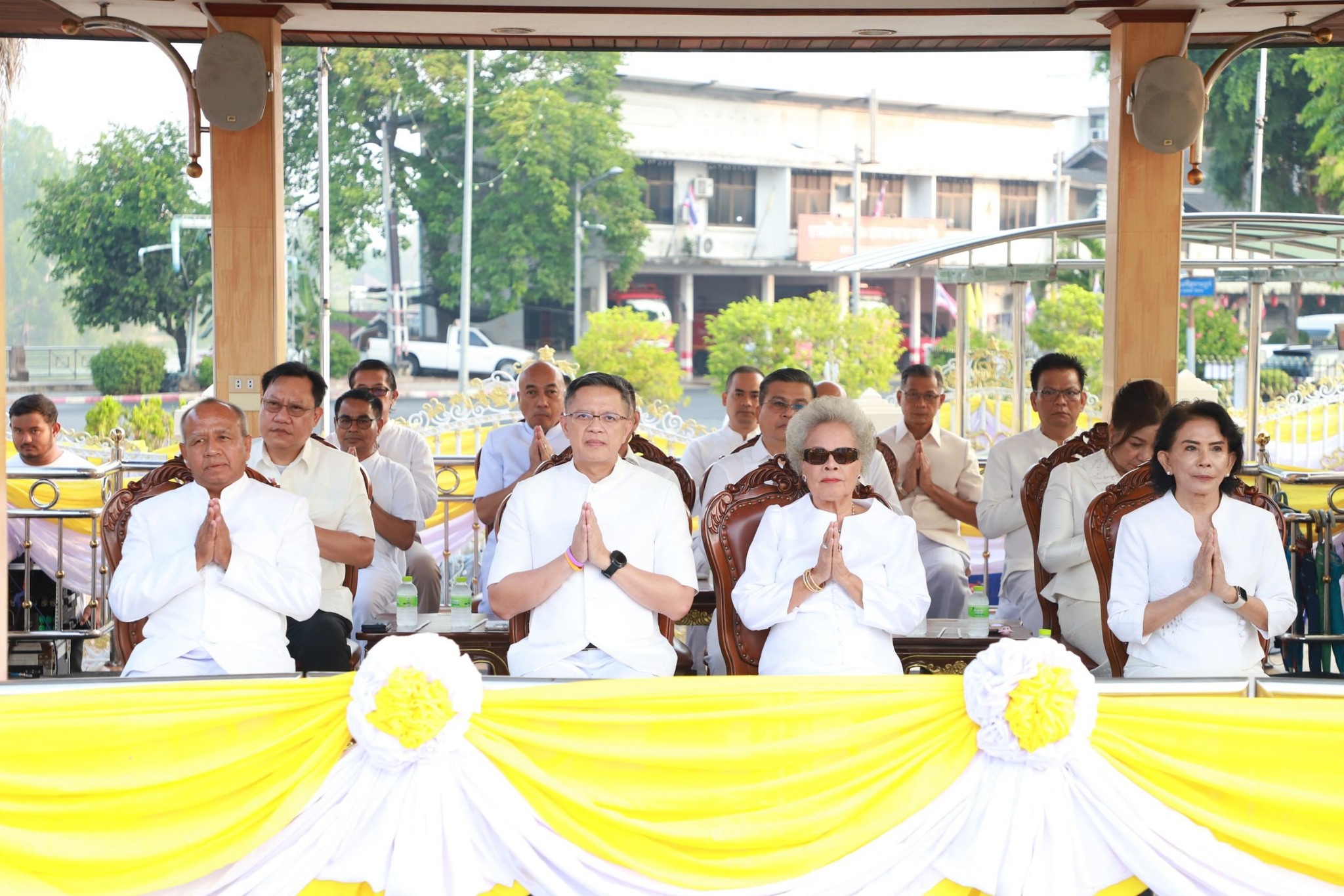 พช.สุราษฎร์ธานี ร่วมกับพสกนิกรทุกหมู่เหล่าร่วมพิธีบวงสรวงศาลหลักเมืองจังหวัดสุราษฎร์ธานี เนื่องในงาน “แห่ผ้าห่มพระธาตุศรีสุราษฎร์ แลธรรมชาติเขาท่าเพชร” ครั้งที่ 15 ประจำปี 2568 ร่วมรักษาขนบธรรมเนียมประเพณีอันดีงาม