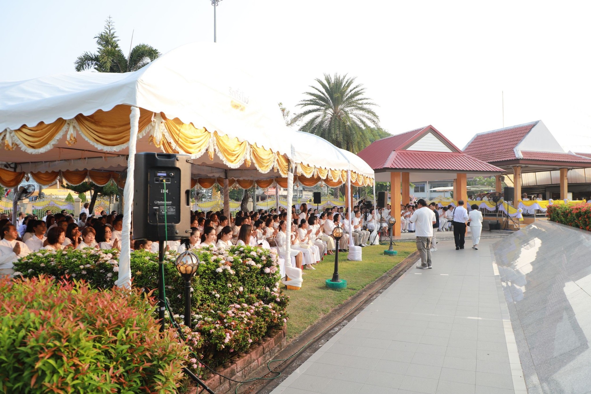 พช.สุราษฎร์ธานี ร่วมกับพสกนิกรทุกหมู่เหล่าร่วมพิธีบวงสรวงศาลหลักเมืองจังหวัดสุราษฎร์ธานี เนื่องในงาน “แห่ผ้าห่มพระธาตุศรีสุราษฎร์ แลธรรมชาติเขาท่าเพชร” ครั้งที่ 15 ประจำปี 2568 ร่วมรักษาขนบธรรมเนียมประเพณีอันดีงาม