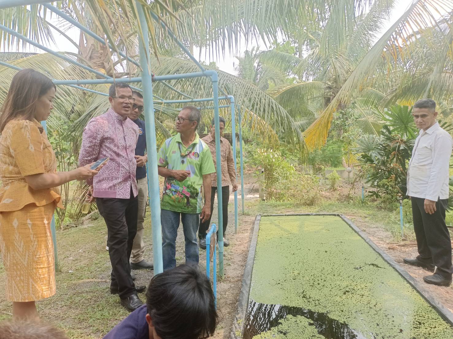 ผู้ตรวจรายการการกรม ปฏิบัติหน้าที่ผู้อำนวยการศูนย์ศึกษาและพัฒนาชุมนาชุมชนนครศรีธรรมรรมราช ลงพื้นที่ตรวจติดตามผลการดำเนินงานกรมการพัฒนาชุมชนที่สำคัญและตรวจเยี่ยมข้ารารายการบรรจุใหม่ สพอ.ท่าชนะ สพอ.พุนพิน และสพอ.พนม จ.สุราษฎร์ธานี