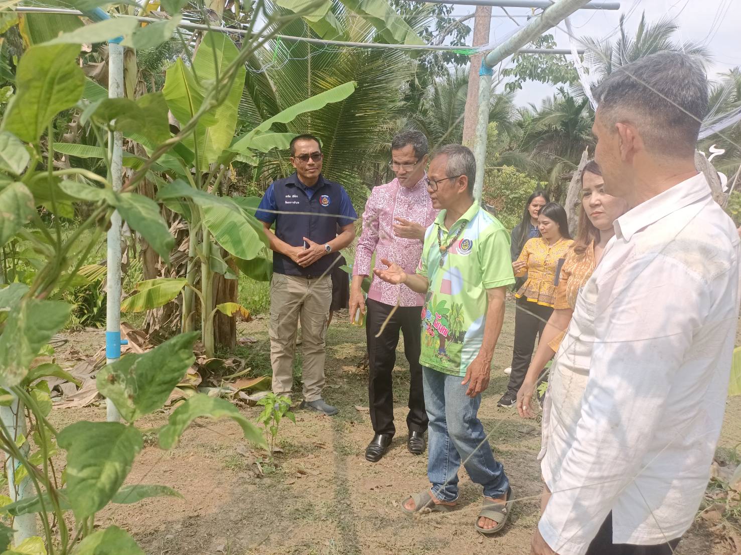 ผู้ตรวจรายการการกรม ปฏิบัติหน้าที่ผู้อำนวยการศูนย์ศึกษาและพัฒนาชุมนาชุมชนนครศรีธรรมรรมราช ลงพื้นที่ตรวจติดตามผลการดำเนินงานกรมการพัฒนาชุมชนที่สำคัญและตรวจเยี่ยมข้ารารายการบรรจุใหม่ สพอ.ท่าชนะ สพอ.พุนพิน และสพอ.พนม จ.สุราษฎร์ธานี