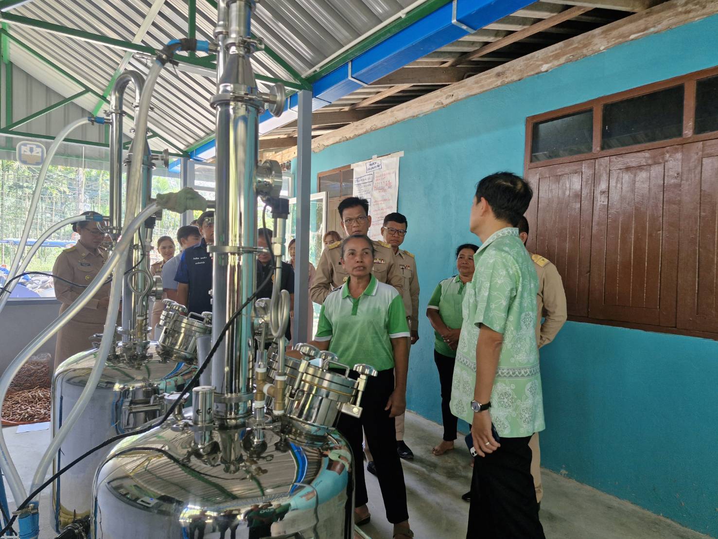 📢พช.สุราษฎร์ธานี📢ร่วมต้อนรับ และร่วมคณะผู้ตรวจฯ กระทรวงมหาดไทย ลงพื้นที่จังหวัดสุราษฎร์ธานี ติดตามการปฏิบัติงานตามนโยบายรัฐบาล พร้อมตรวจเยี่ยมการพัฒนาแหล่งท่องเที่ยว หวังสร้างโอกาสทางเศรษฐกิจให้กับชุมชน