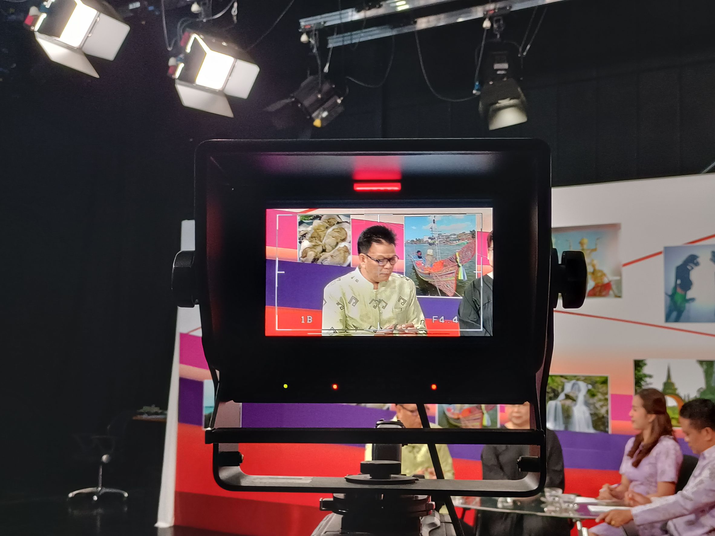 📢พช.สุราษฎร์ธานี📢 ร่วมรายการ “แหลงข่าวชาวใต้” ช่วง “จับกระแสใต้” ประจำวันพุธที่ 12 มีนาคม พ.ศ. 2568