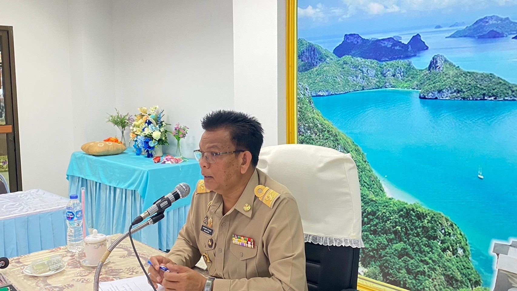 พัฒนาชุมชนสุราษฎร์ จัดประชุมคณะทำงานขับเคลื่อนกองทุนพัฒนาบทบาทสตรีจังหวัดสุราษฎร์ธานี ครั้งที่ 2/2568