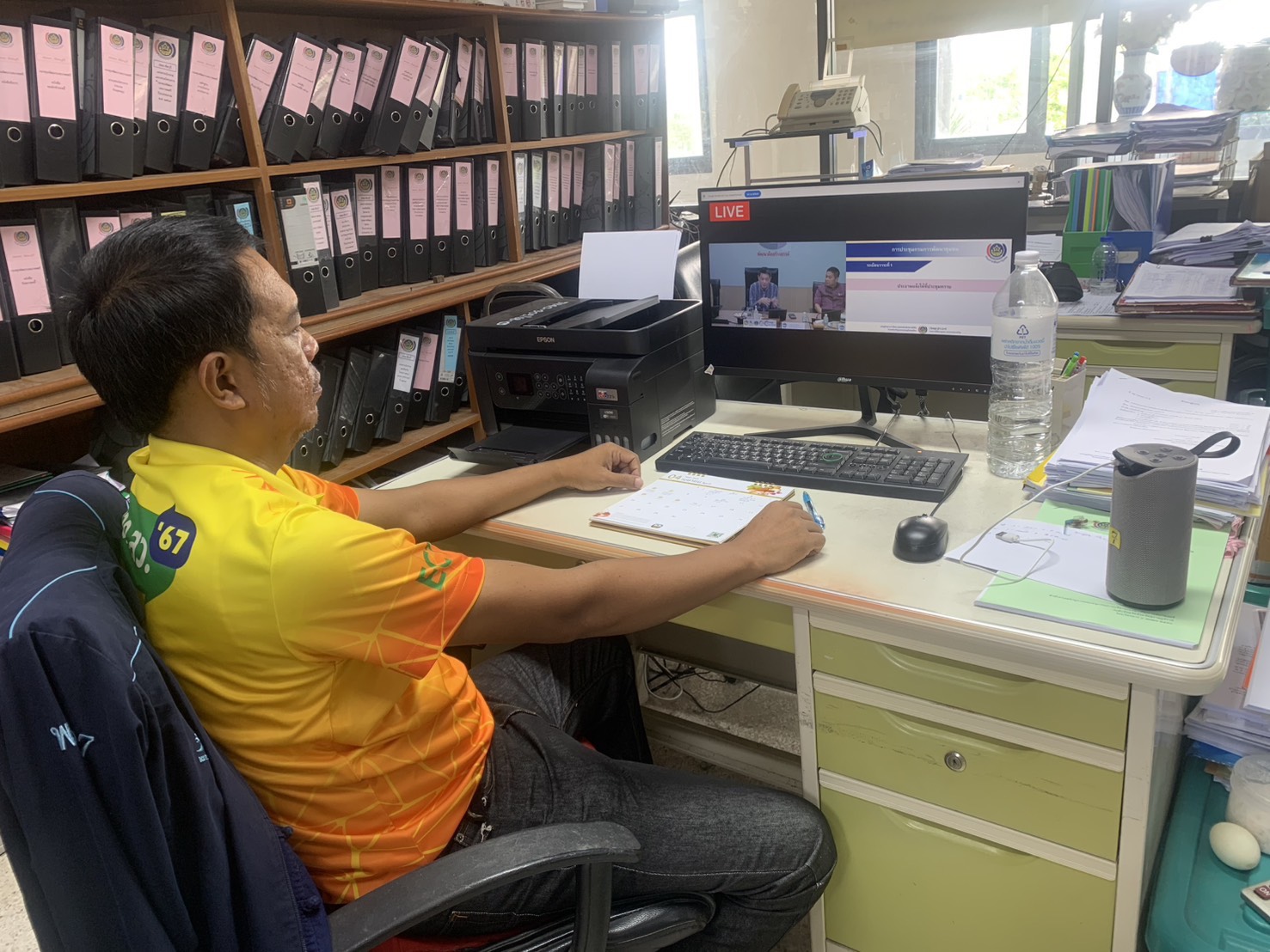 📣พช.สุราษฎร์ธานี📣 ร่วมรับการประชุมกรมการพัฒนาชุมชน ครั้งที่ 3/2568