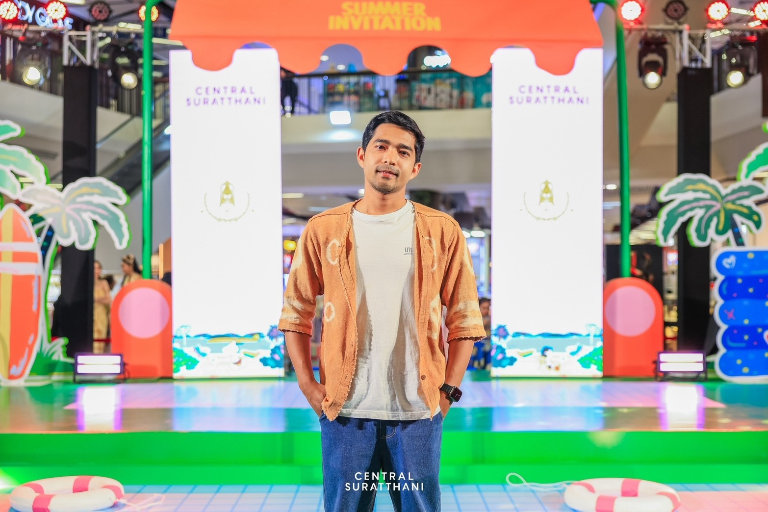 เซ็นทรัลสุราษฎร์ธานี ปลุกเสน่ห์ผ้าถิ่น ดัน Soft Power จัดเต็มแฟชั่นโชว์ รับซัมเมอร์ 2025