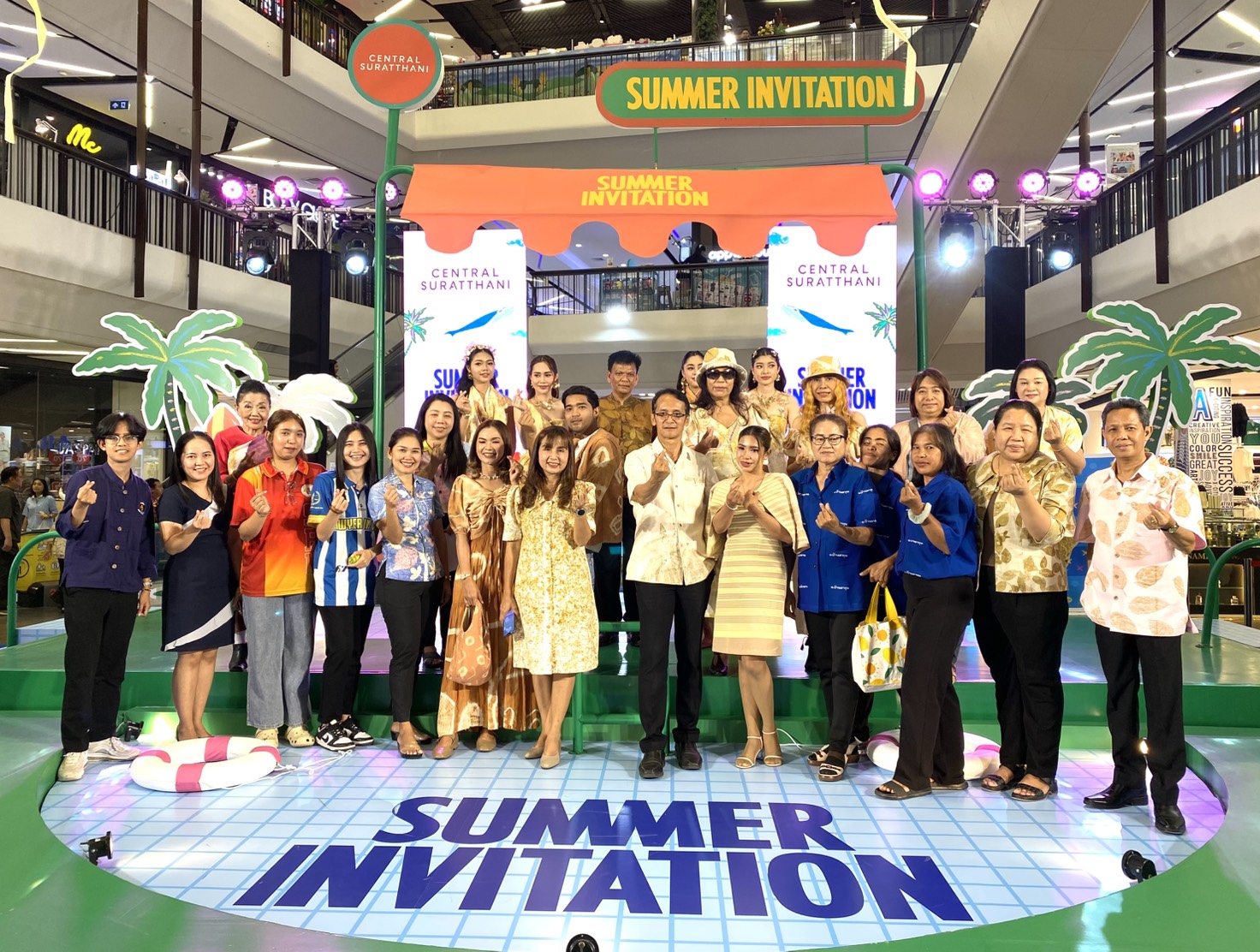 เซ็นทรัลสุราษฎร์ธานี ปลุกเสน่ห์ผ้าถิ่น ดัน Soft Power จัดเต็มแฟชั่นโชว์ รับซัมเมอร์ 2025