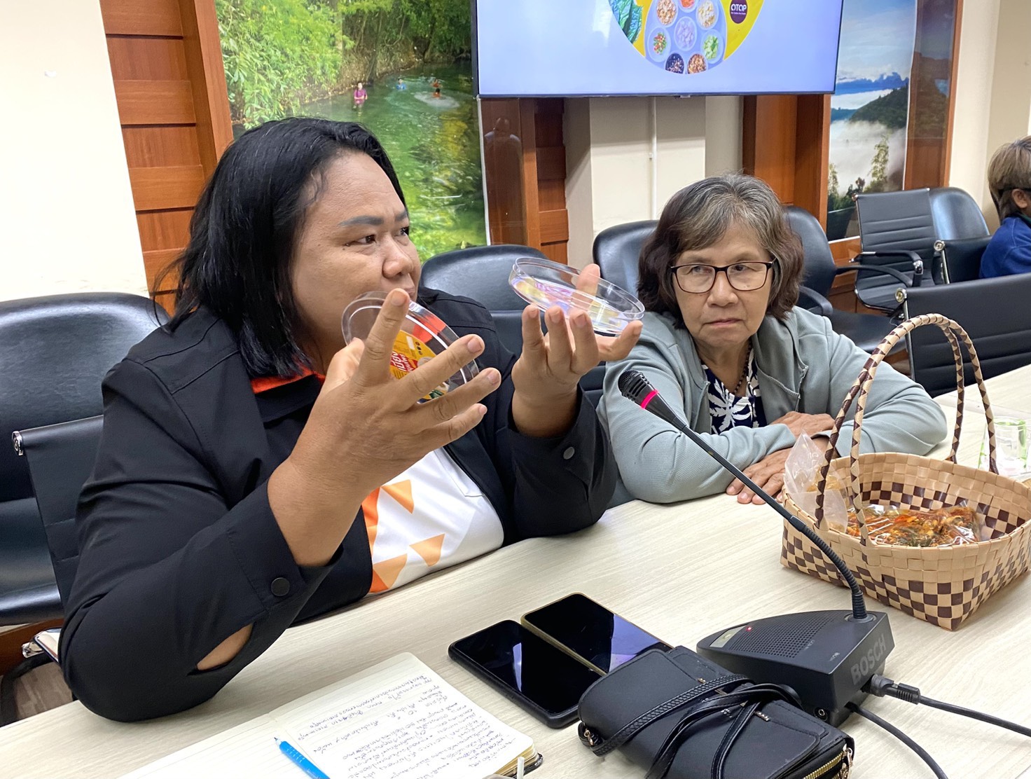 KBO สุราษฎร์ ประชุมครั้งที่ 2 ผลักดัน OTOP ท้องถิ่นสู่ตลาดระดับประเทศ สร้างรายได้ที่ยั่งยืนให้ชุมชน