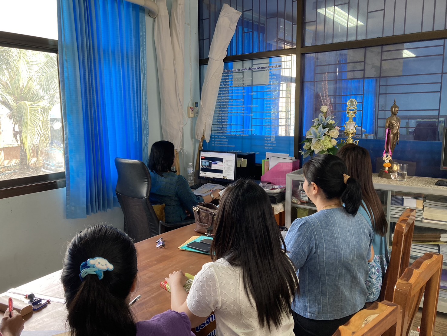 📣พช.สุราษฎร์ธานี📣 ร่วมรับการประชุมกรมการพัฒนาชุมชน ครั้งที่ 3/2568