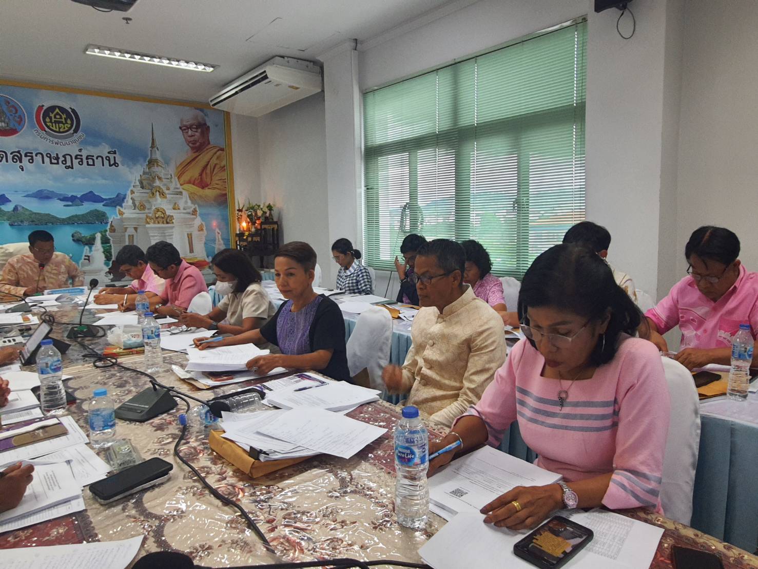 📣พช.สุราษฎร์ธานี📣จัดประชุมประจำเดือนผู้อำนวยการกลุ่มงานฯ พัฒนาการอำเภอ และเจ้าหน้าที่พัฒนาชุมชนระดับจังหวัด ครั้งที่ 3/2568