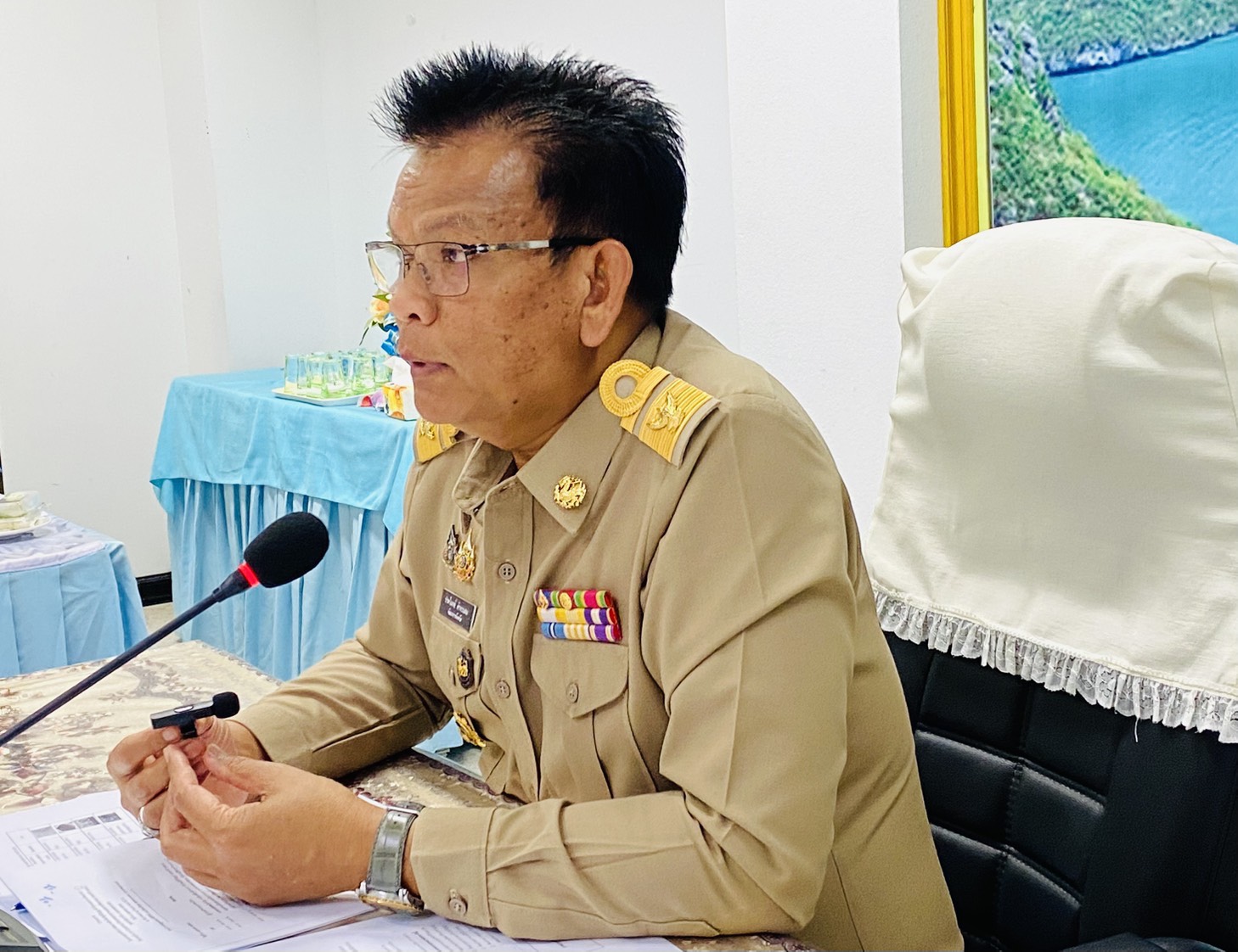 พช. สุราษฎร์ เตรียมความพร้อมผู้ประกอบการผ้าไทย รับมอบและประกวด “ผ้าลายสิริราชพัสตราภรณ์”