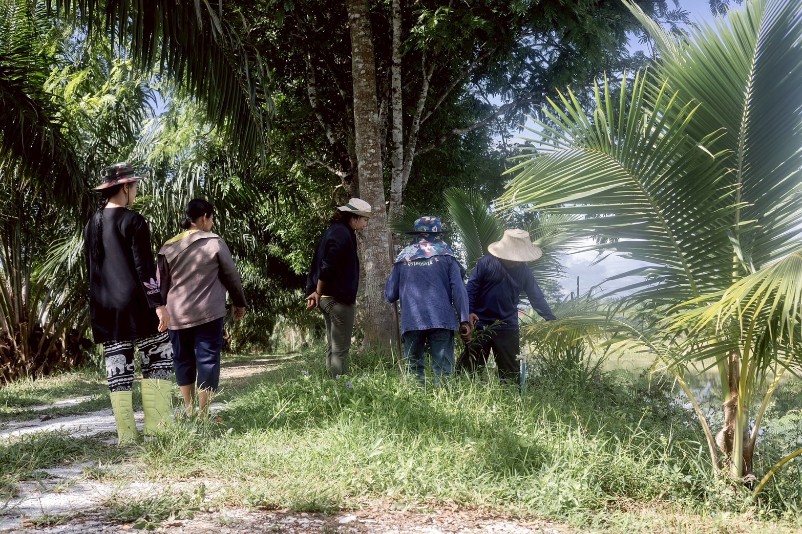 “ผู้นำต้องทำก่อน” รองผู้ว่าฯ “เมืองคนดี” เปิดบ้านเตรียมปั้นศูนย์เรียนรู้ ขยายผล “โคก หนอง นา” สู่ชุมชนอย่างยั่งยืน