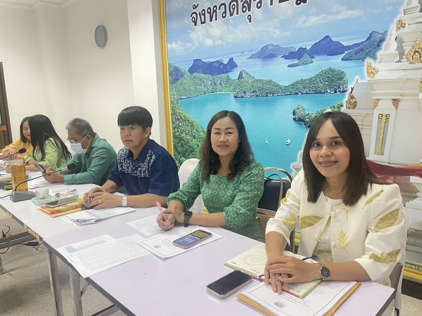 🔊 🔊 พช.สุราษฎร์ธานี เข้าร่วมการประชุมกรมการพัฒนาชุมชน ครั้งที่ 5/2568 ผ่านระบบวิดีทัศน์ทางไกล (Video Conference)