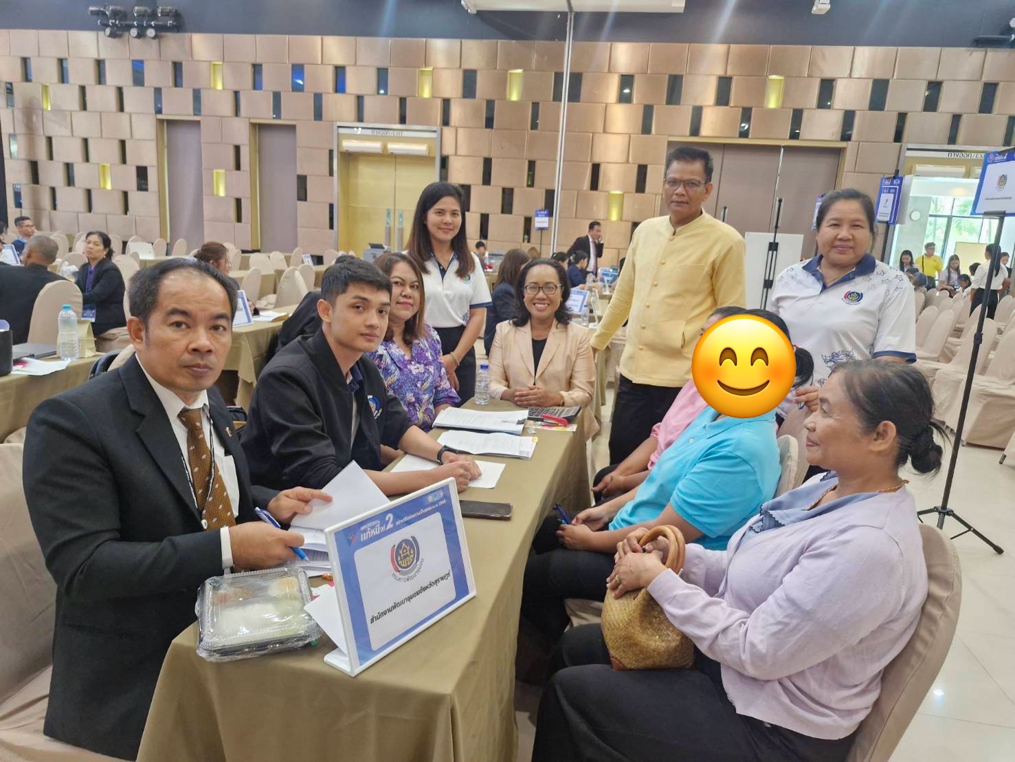 พช.สุราษฎร์ธานี จัดมหกรรมแก้หนี้ สร้างวิถีแห่งความเป็นธรรม ปีที่ 2 พร้อมคลินิกแก้หนี้เคลื่อนที่ (Clinic Mobile) ให้คำปรึกษาลูกหนี้กองทุนพัฒนาบทบาทสตรี