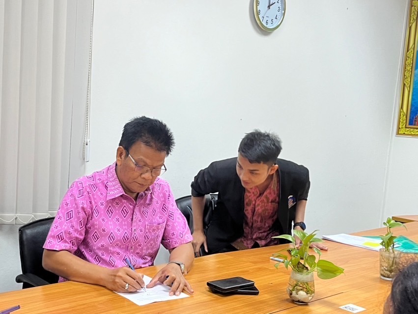 พช.สุราษฎร์ฯ “ไกล่เกลี่ยก่อนฟ้องลูกหนี้กองทุนพัฒนาบทบาทสตรี” ณ ศาลจังหวัดเวียงสระ