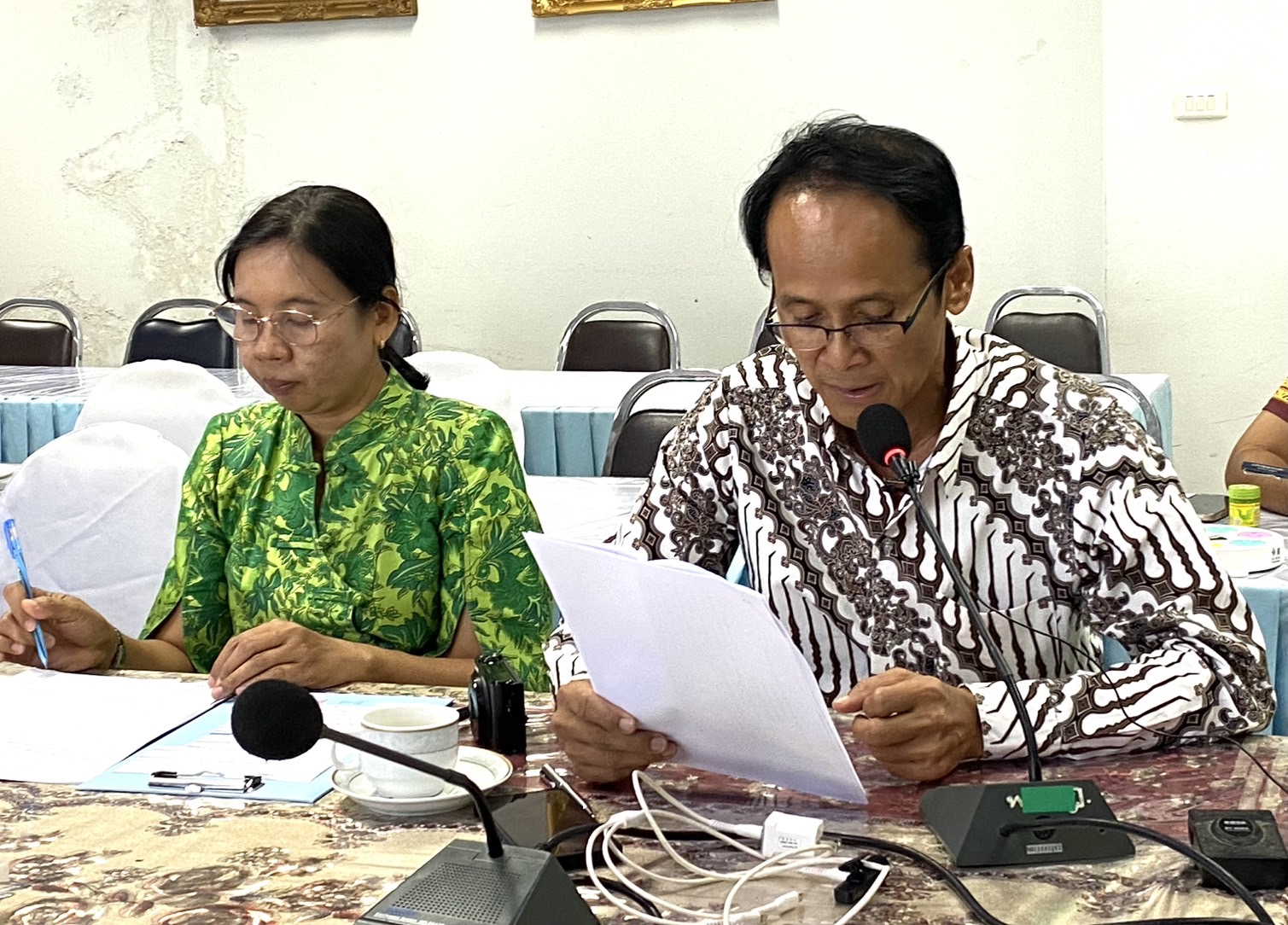 พช.สุราษฎร์ ประชุมคัดเลือกผู้ประกอบการเข้าร่วมงาน OTOP Midyear 2025