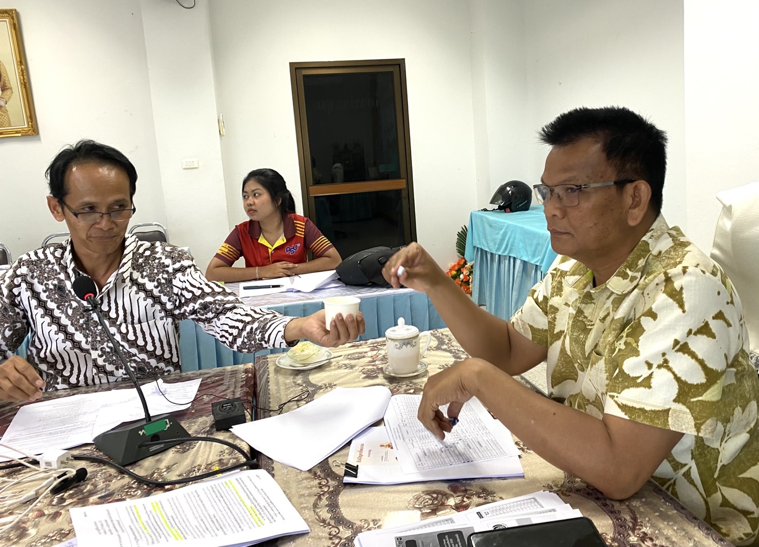 พช.สุราษฎร์ ประชุมคัดเลือกผู้ประกอบการเข้าร่วมงาน OTOP Midyear 2025