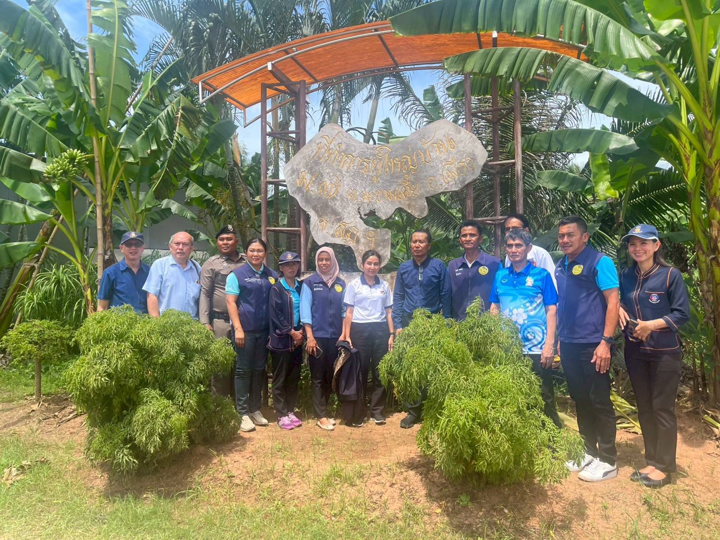  พช.สุราษฎร์ ลงพื้นที่เฟ้นหากิจกรรมพัฒนาชุมชนดีเด่น วันที่ห้า