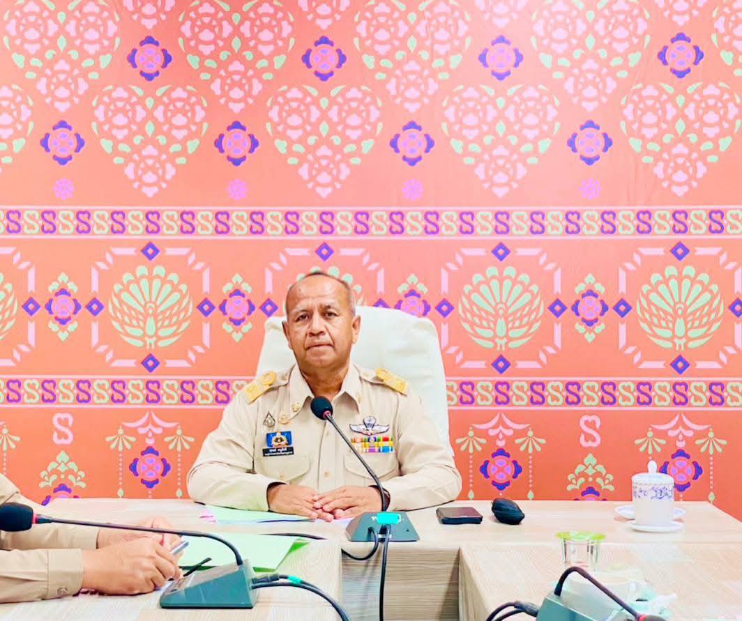 พช.สุราษฎร์ธานี จับมือภาคีเครือข่าย เดินหน้าขับเคลื่อนเศรษฐกิจฐานรากและประชารัฐ (E3)