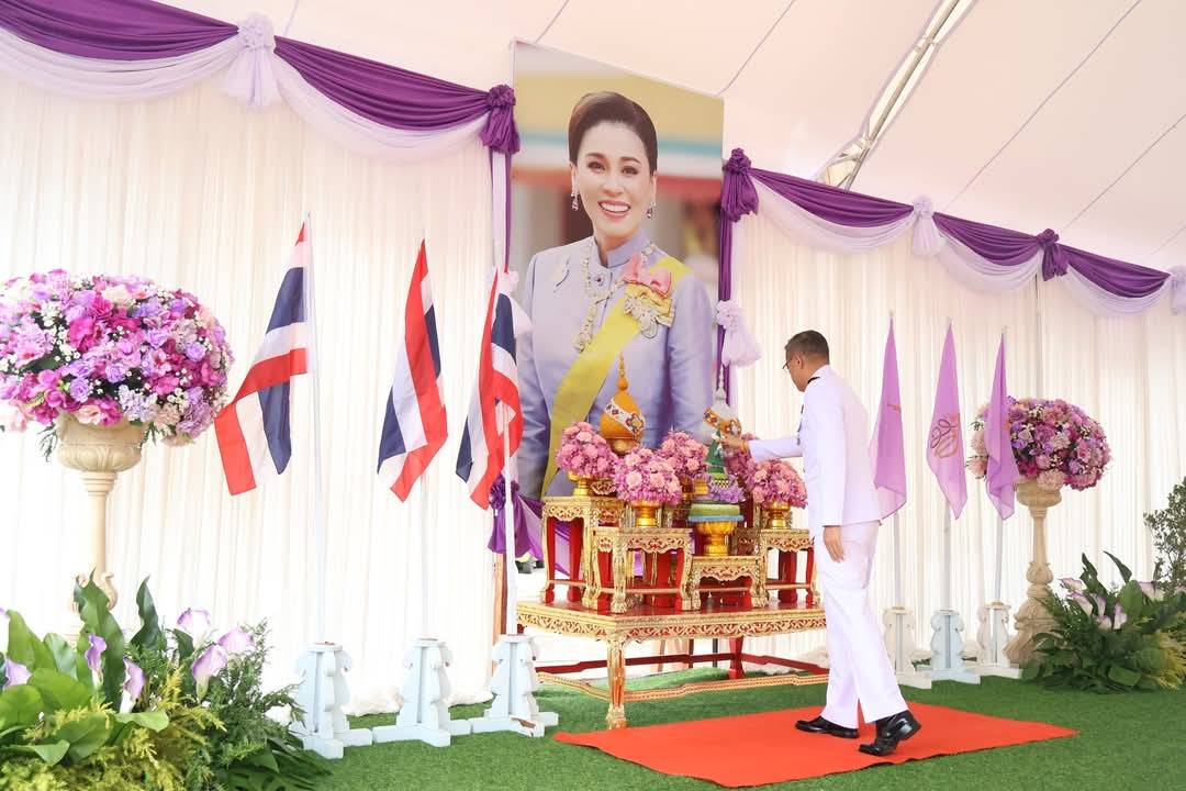 📣พช.สุราษฎร์ธานี📣ร่วมกิจกรรมเฉลิมพระเกียรติสมเด็จพระนางเจ้า ฯ พระบรมราชินี เนื่องในโอกาสวันเฉลิมพระชนมพรรษา ๓ มิถุนายน ๒๕๖๘ พิธีเจริญพระพุทธมนต์และทำบุญตักบาตรถวายพระระราชกุศล