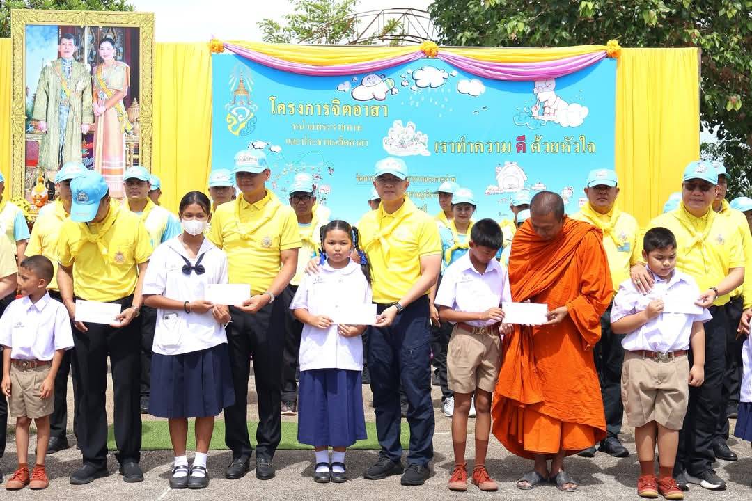 พช.สุราษฎร์ฯ ร่วมทำความดีด้วยหัวใจ “จิตอาสาพัฒนาและบริการประชาชน” เนื่องในโอกาสวันเฉลิมพระชนมพรรษา สมเด็จพระนางเจ้าสุทิดา พัชรสุธาพิมลลักษณ พระบรมราชินี ประจำปี พ.ศ.2568