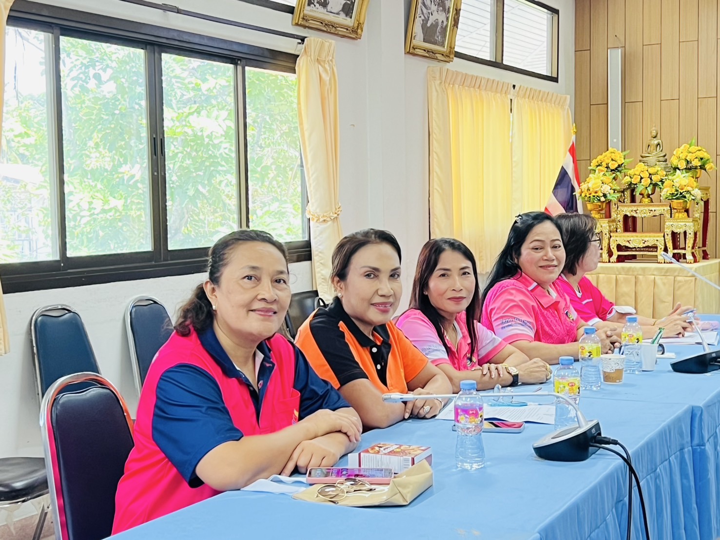 “พาพงัน สรรสร้างเพื่อชุมชน” พช.เกาะพะงัน ร่วมคัดเลือกคนกองทุนพัฒนาบทบาทสตรีดีเด่น ปี 68 ยกย่องคนทำงานเพื่อชุมชน