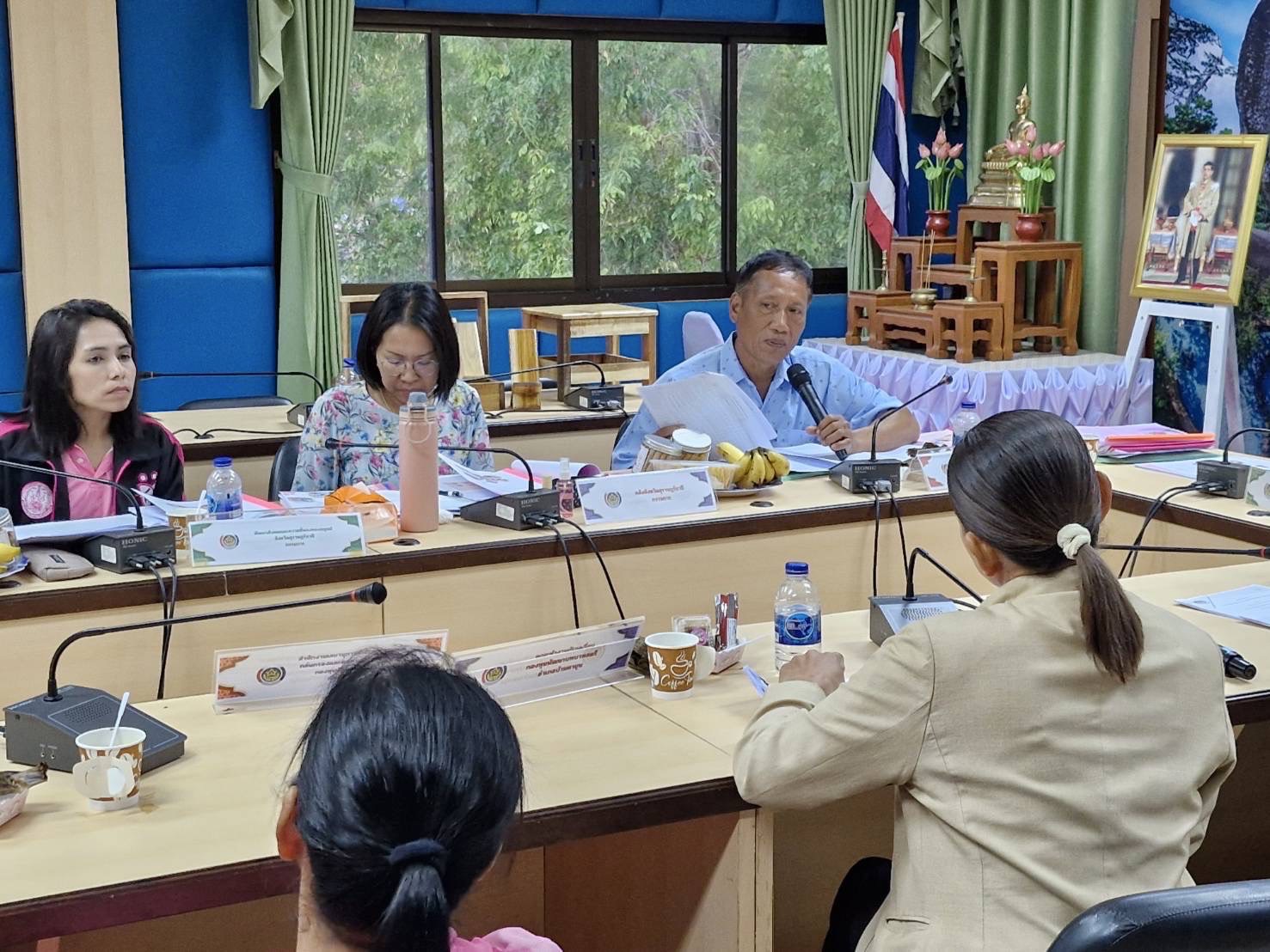 พช.สุราษฎร์ฯ คัดเลือกคนกองทุนพัฒนาบทบาทสตรีดีเด่น โซนขุนเขา ปี 68 ยกย่องคนทำงานเพื่อชุมชน