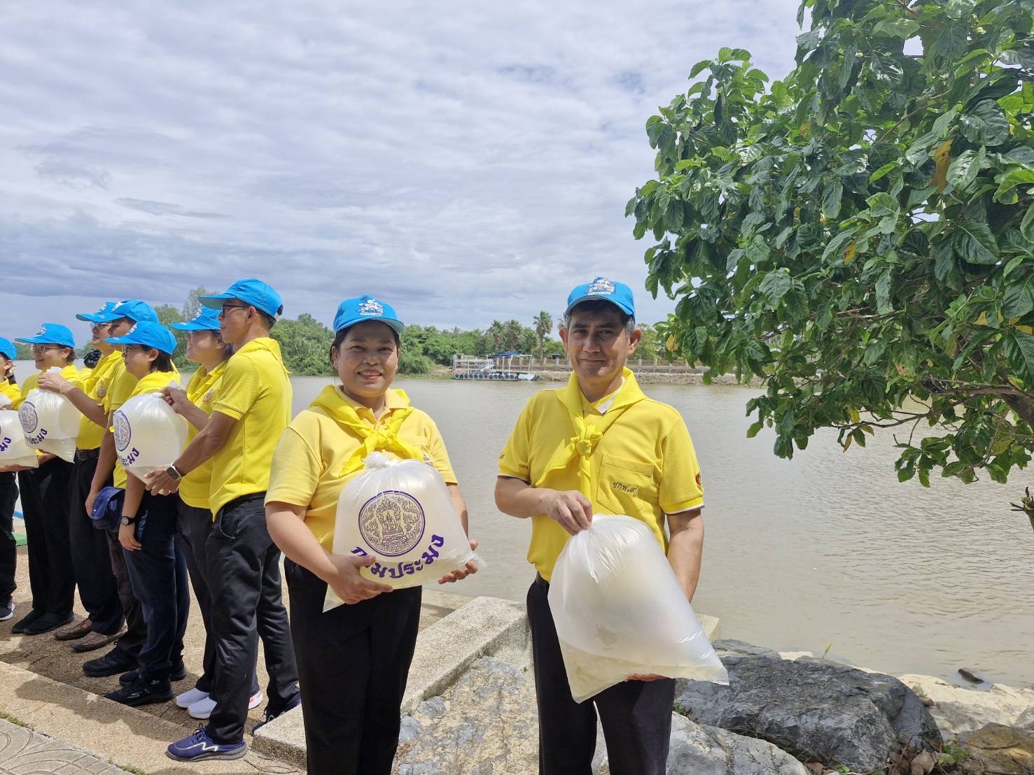 พช.สุราษฎร์ฯ ร่วมทำความดีด้วยหัวใจ “จิตอาสาพัฒนาและบริการประชาชน” เนื่องในโอกาสวันเฉลิมพระชนมพรรษา สมเด็จพระนางเจ้าสุทิดา พัชรสุธาพิมลลักษณ พระบรมราชินี ประจำปี พ.ศ.2568